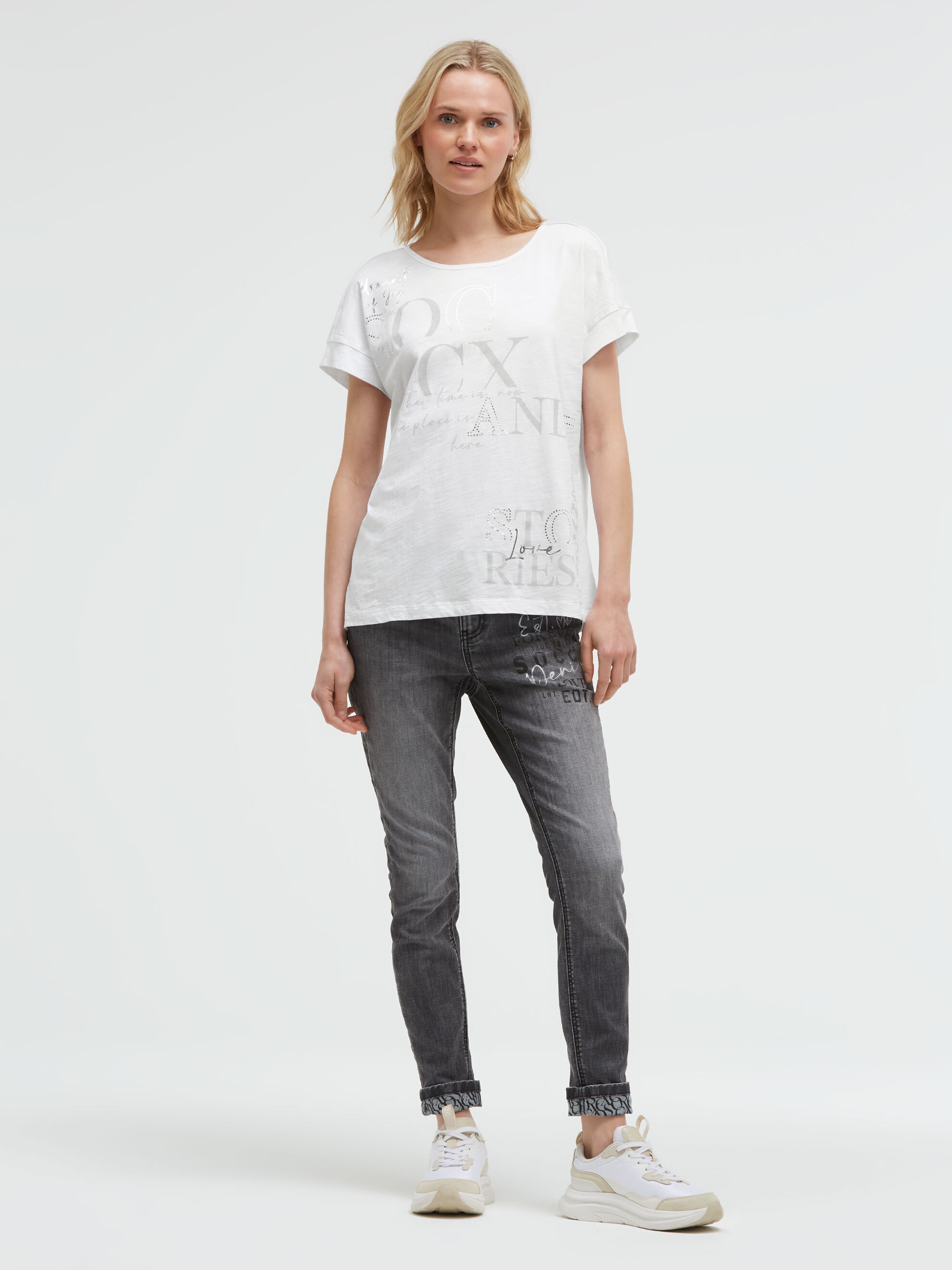 SOCCX Rundhalsshirt mit überschnittener Schulter