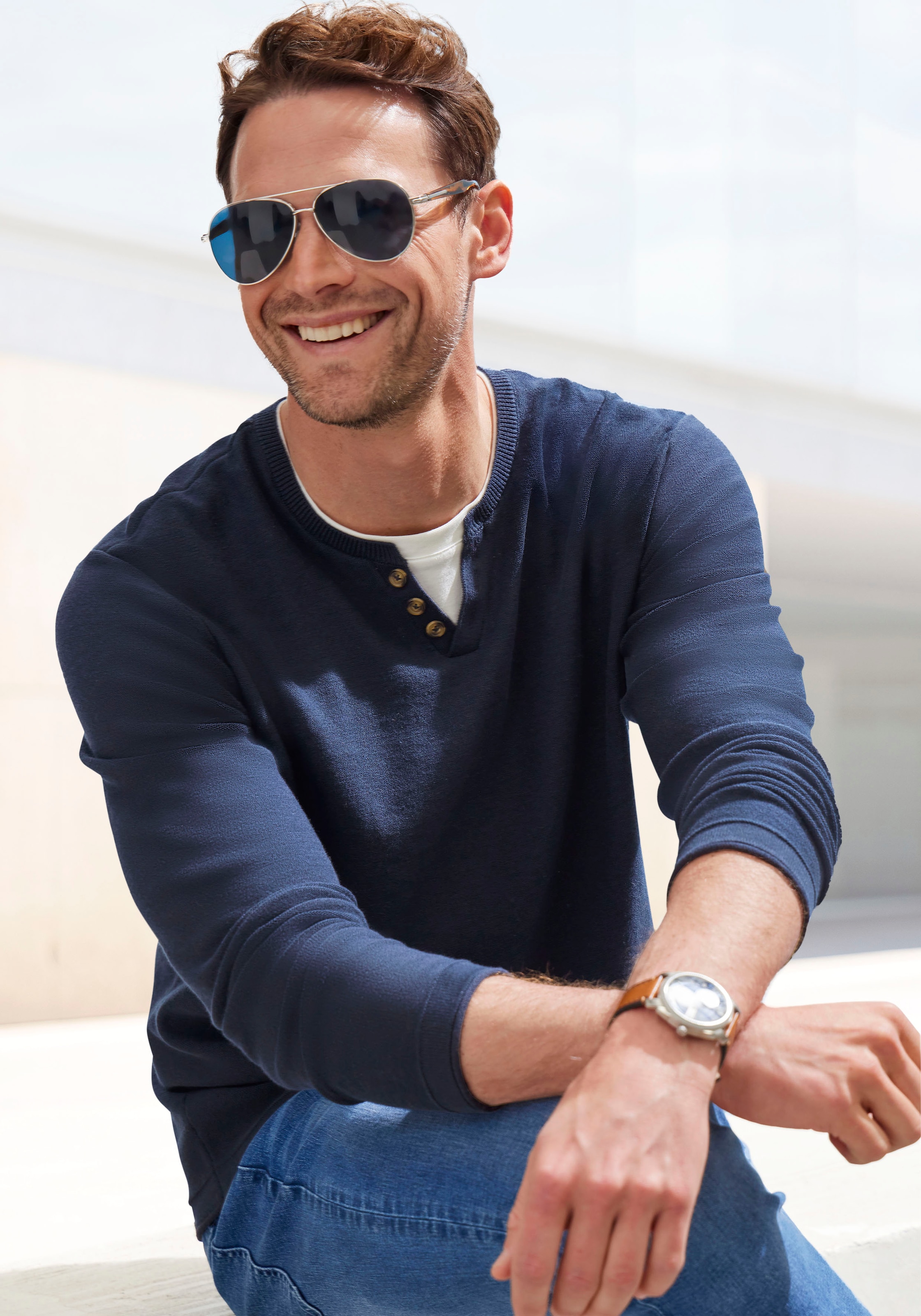 H.I.S Strickpullover, Pullover mit hochwertiger Halslochverarbeitung in double-layer Optik