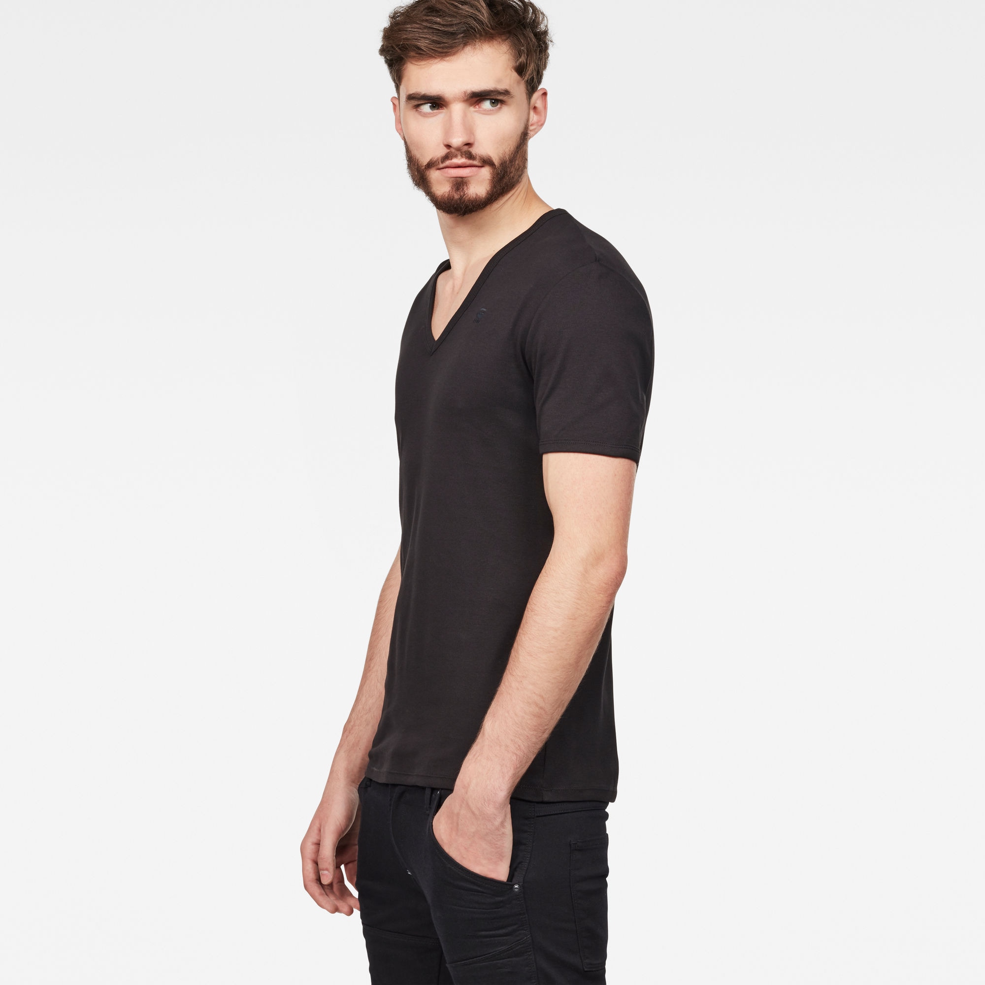 G-STAR T-Shirt »Base V 2-Pack«, (Packung, 2 tlg.), im 2er-Pack