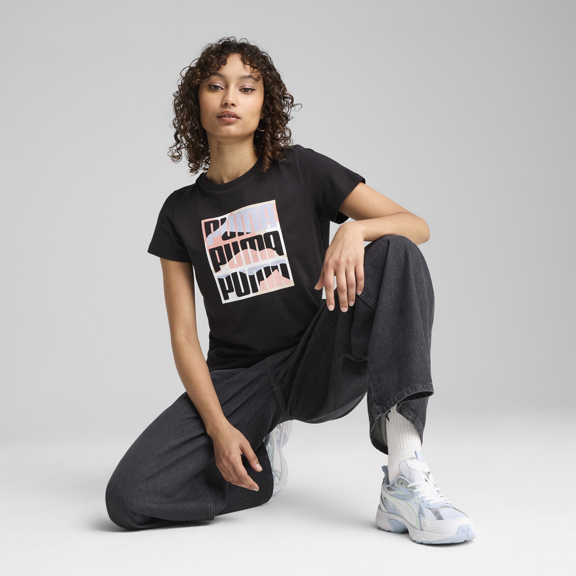 PUMA T-Shirt »GRAPHICS Mountain T-Shirt Damen«