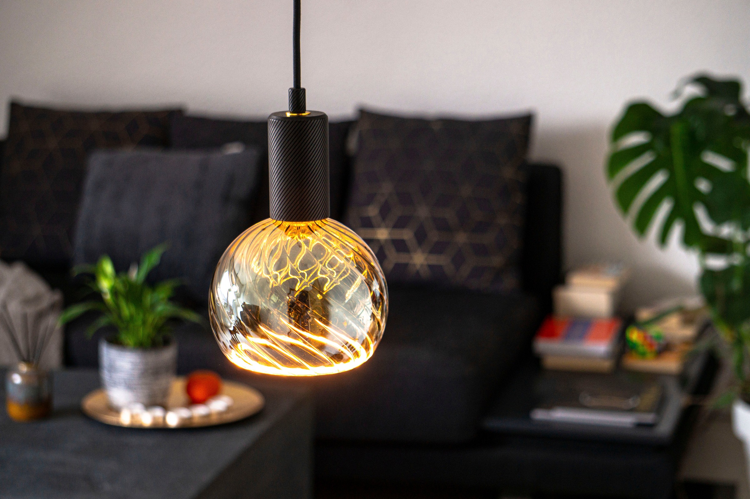 SEGULA LED-Leuchtmittel »LED Floating Globe 200«, E27, 1 St., Extra-Warmweiß, LED Floating Globe 200 E27, CRI >85, dimmbar