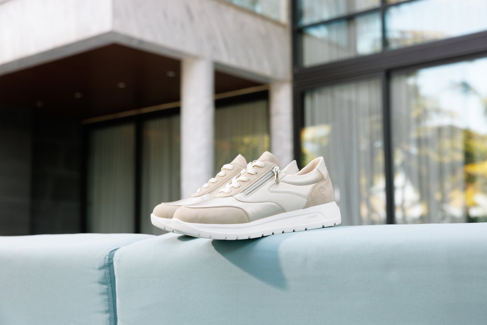 Remonte Keilsneaker  Schnürschuh, Halbschuh, Casual-Sneaker mit seitlichem Reißverschluss