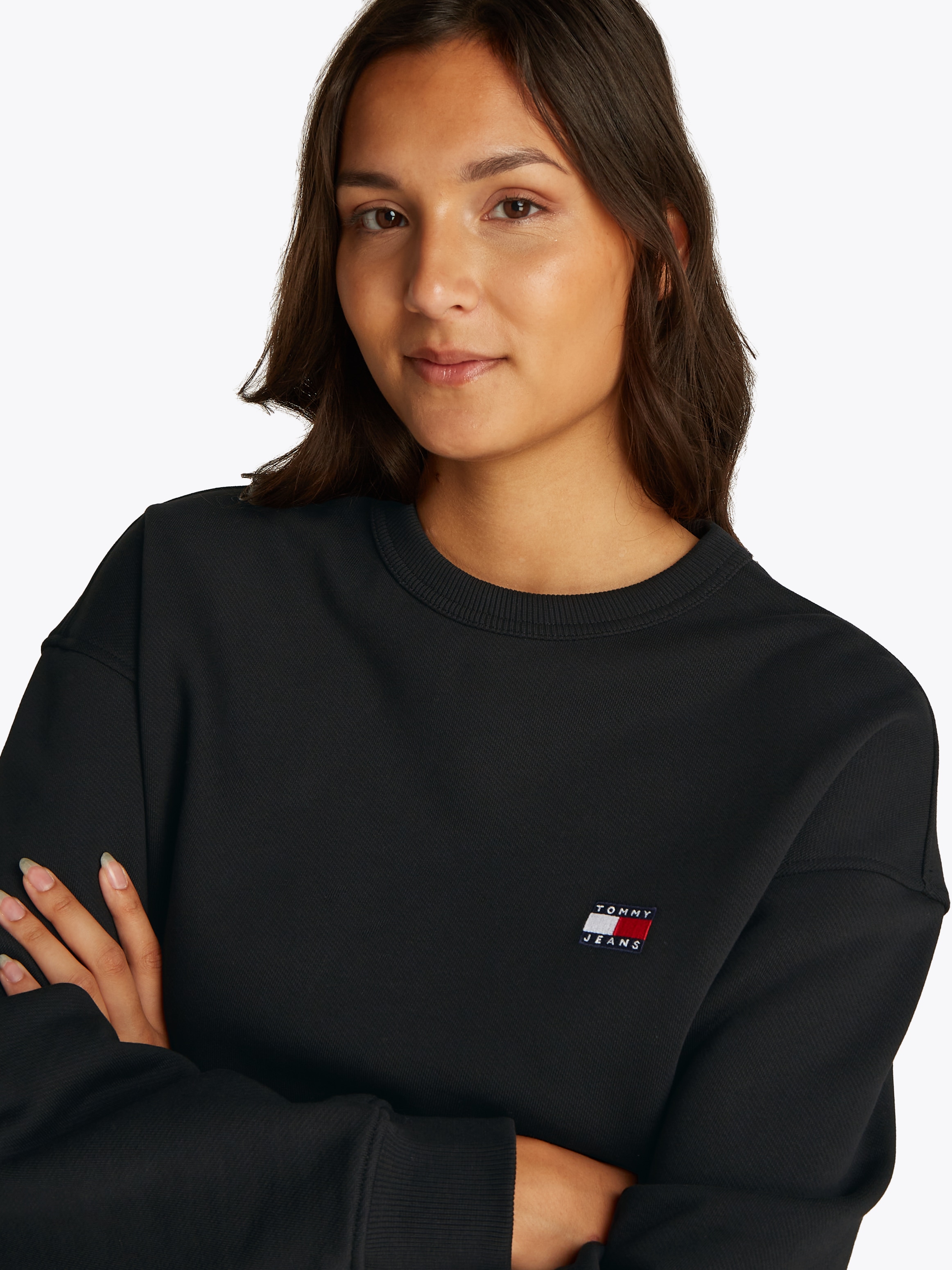 Tommy Jeans Sweatshirt »TJW BXY BADGE CREW«, mit Logo-Badge