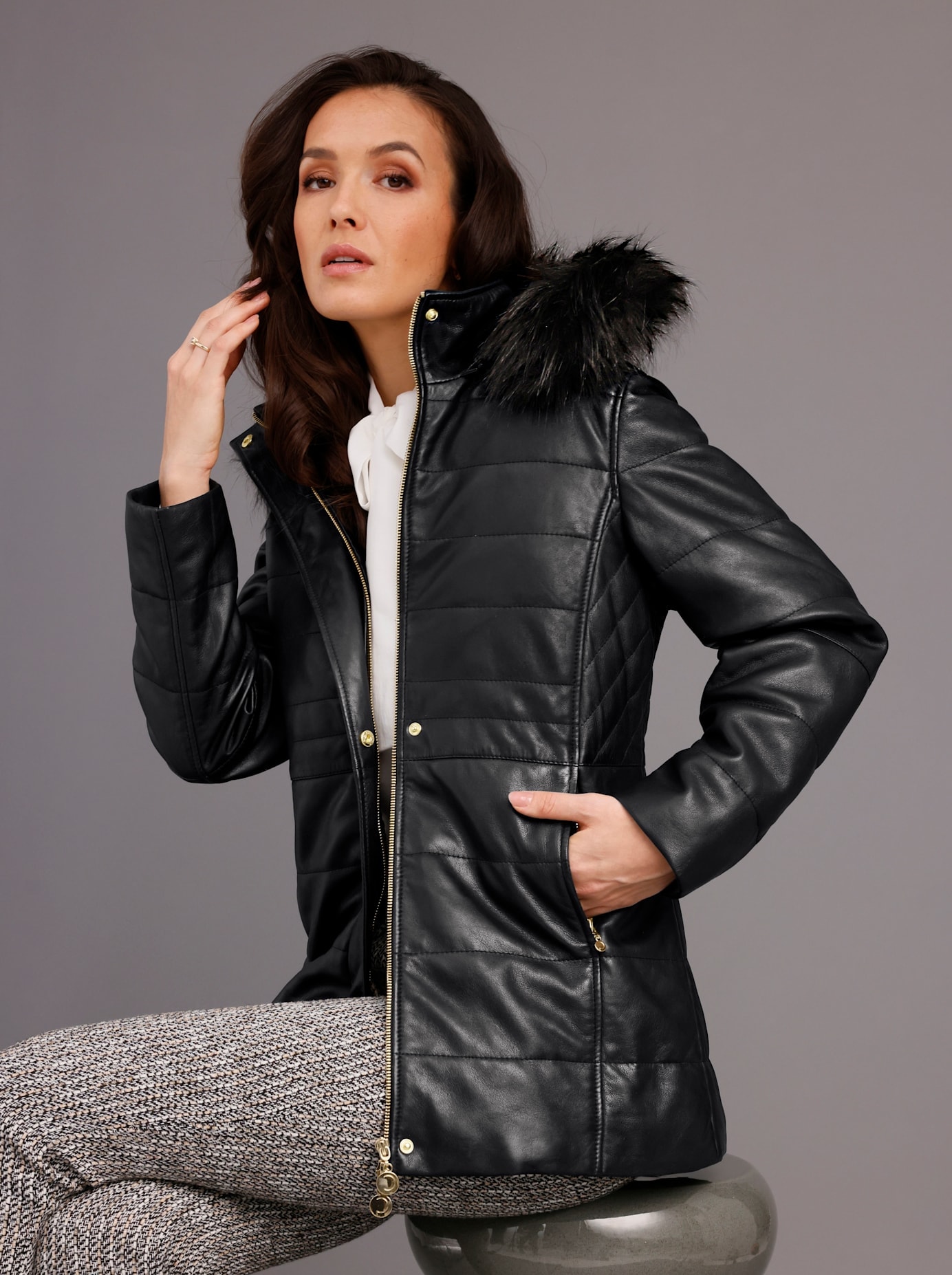 Mainpol Lederjacke mit Kapuze