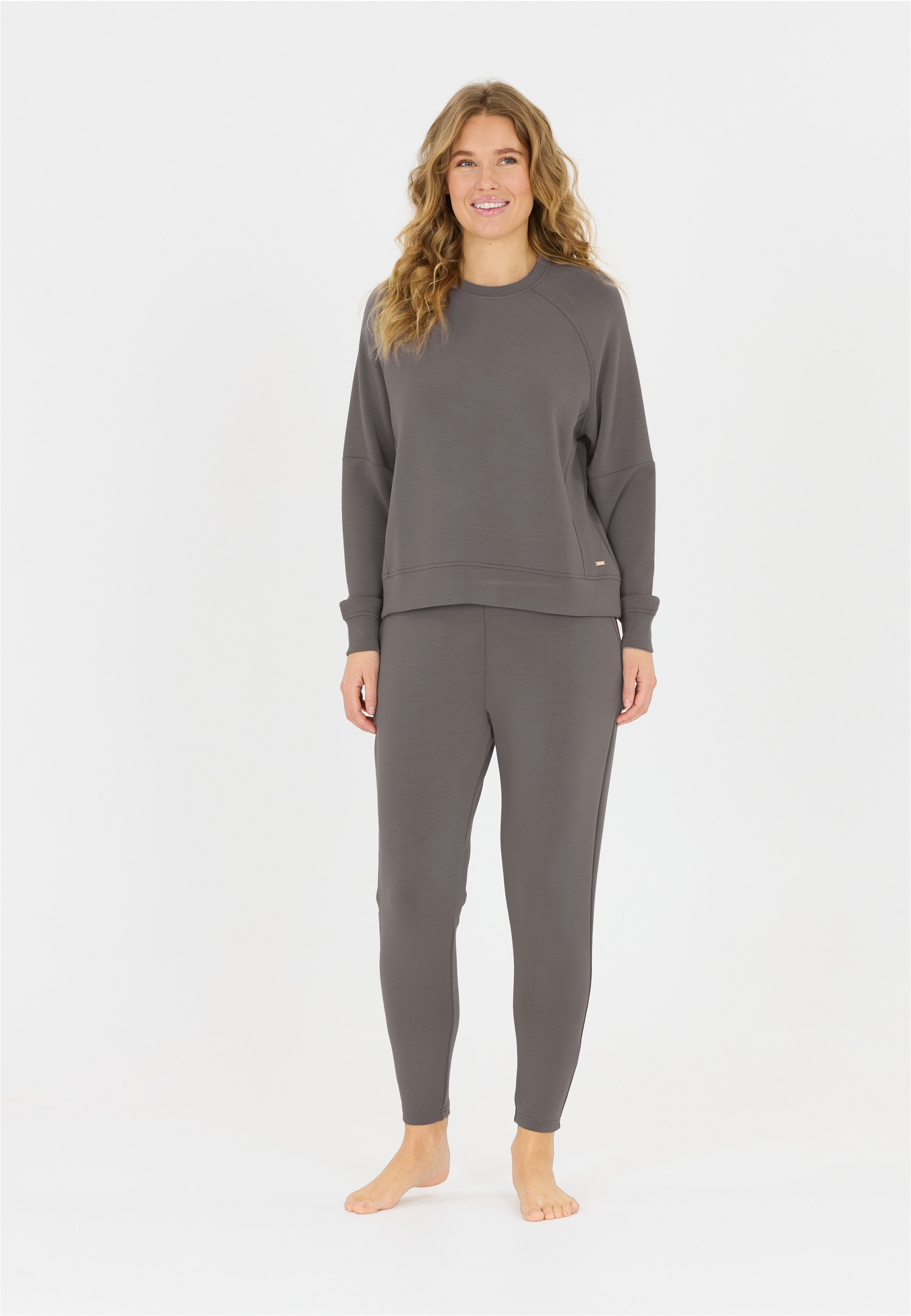 ATHLECIA Sweatshirt "Jacey", aus extra weichem Material günstig online kaufen