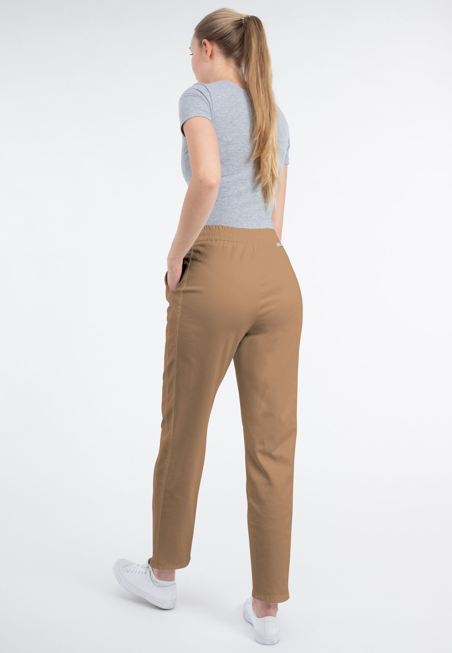 Recover Pants Stoffhose »Corin«, mit Jogg-Pants-Charakter