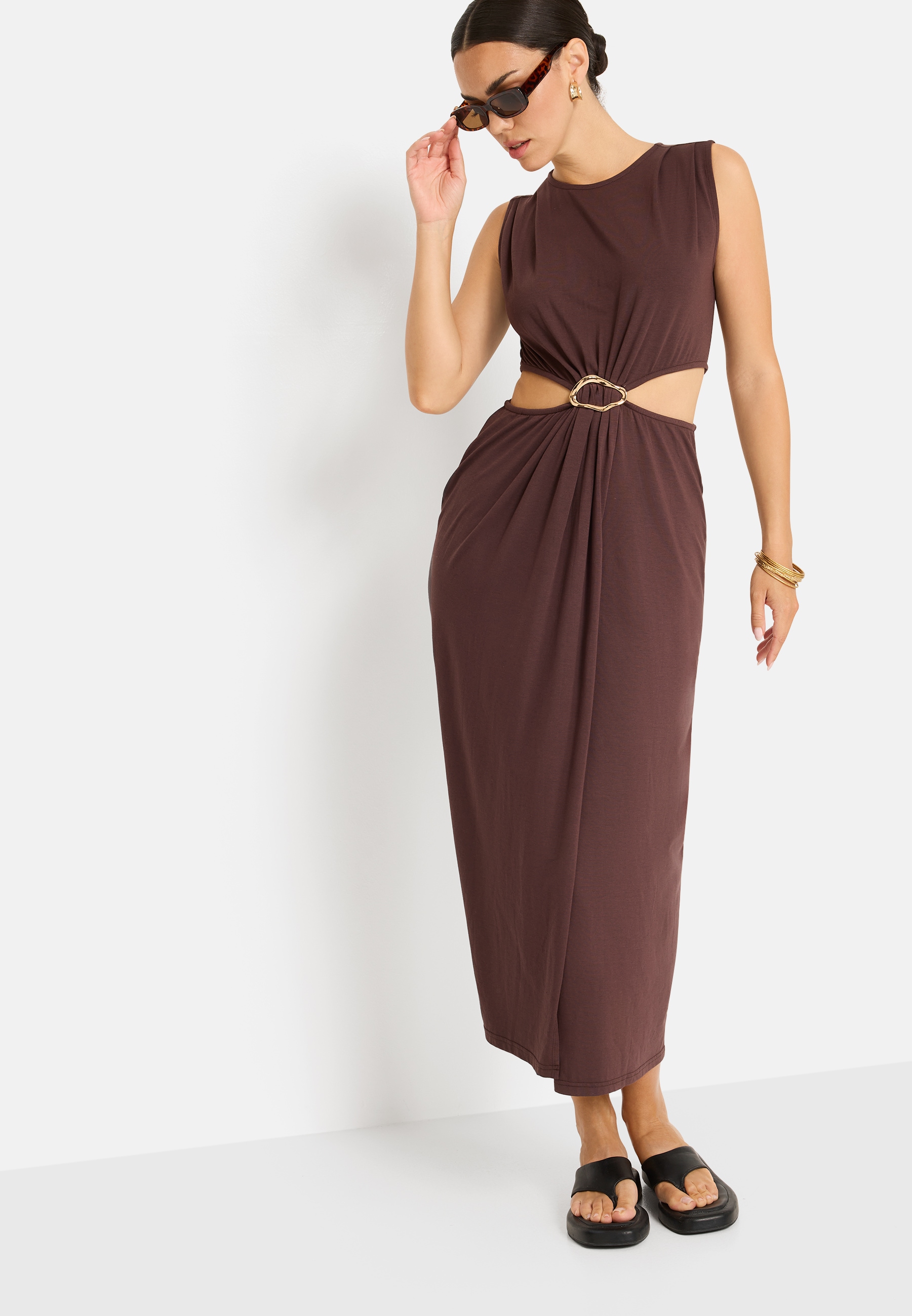 LSCN by LASCANA Maxikleid Ohne Taschen mit modischen Cut-outs in der Taille