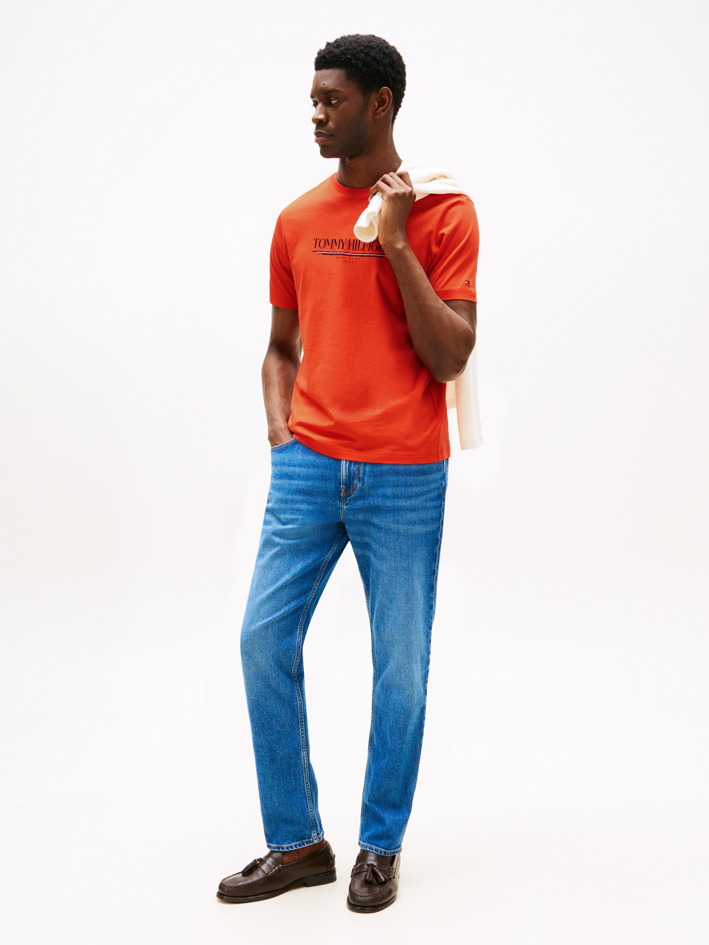 Tommy Hilfiger T-Shirt »BRAND LOVE HILFIGER TEE«