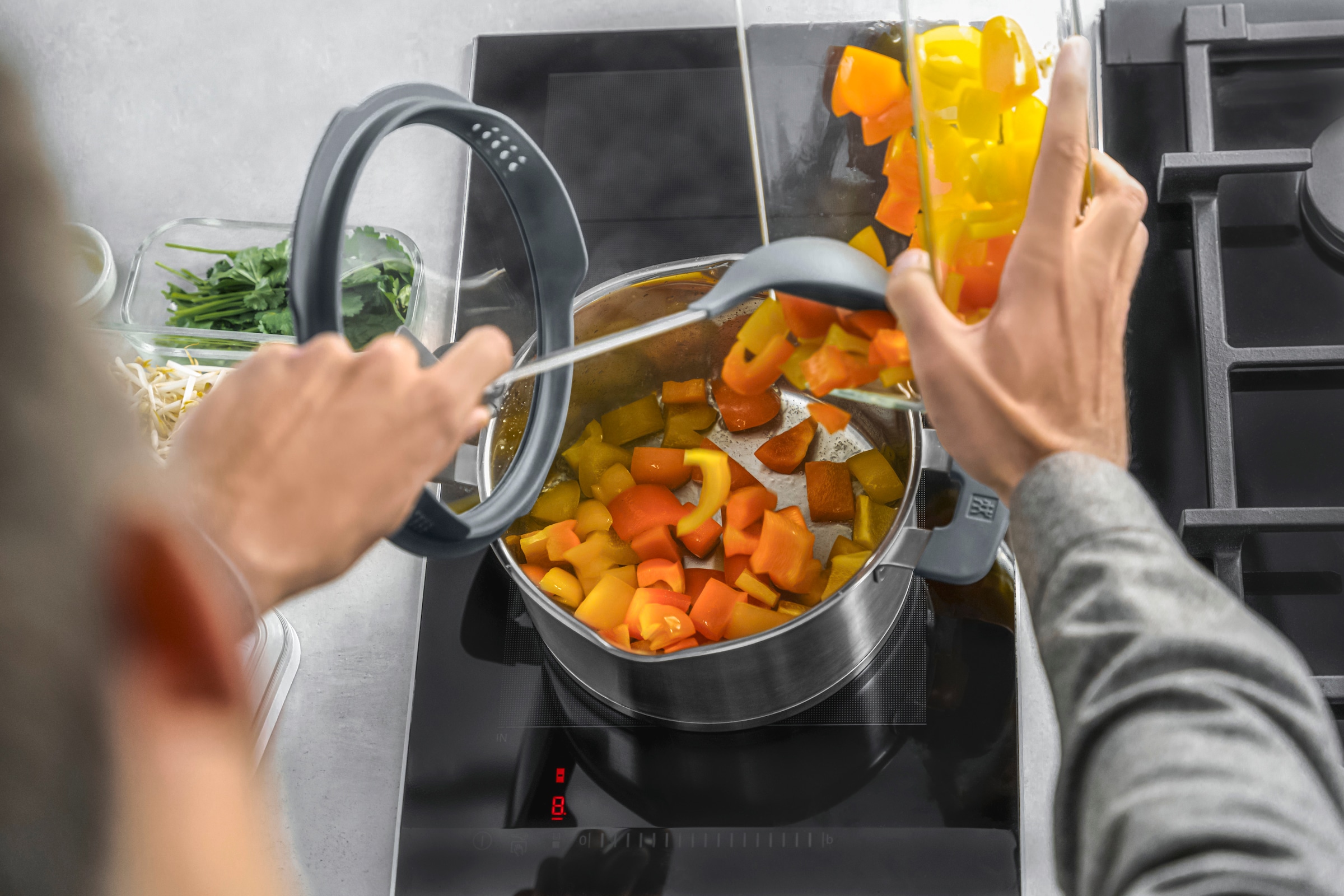 Zwilling Topf-Set »Simplify«, Edelstahl, (Set, 4 tlg.), 18/10 Edelstahl, integriertes Sieb im Deckel, Induktion, 4-tlg.