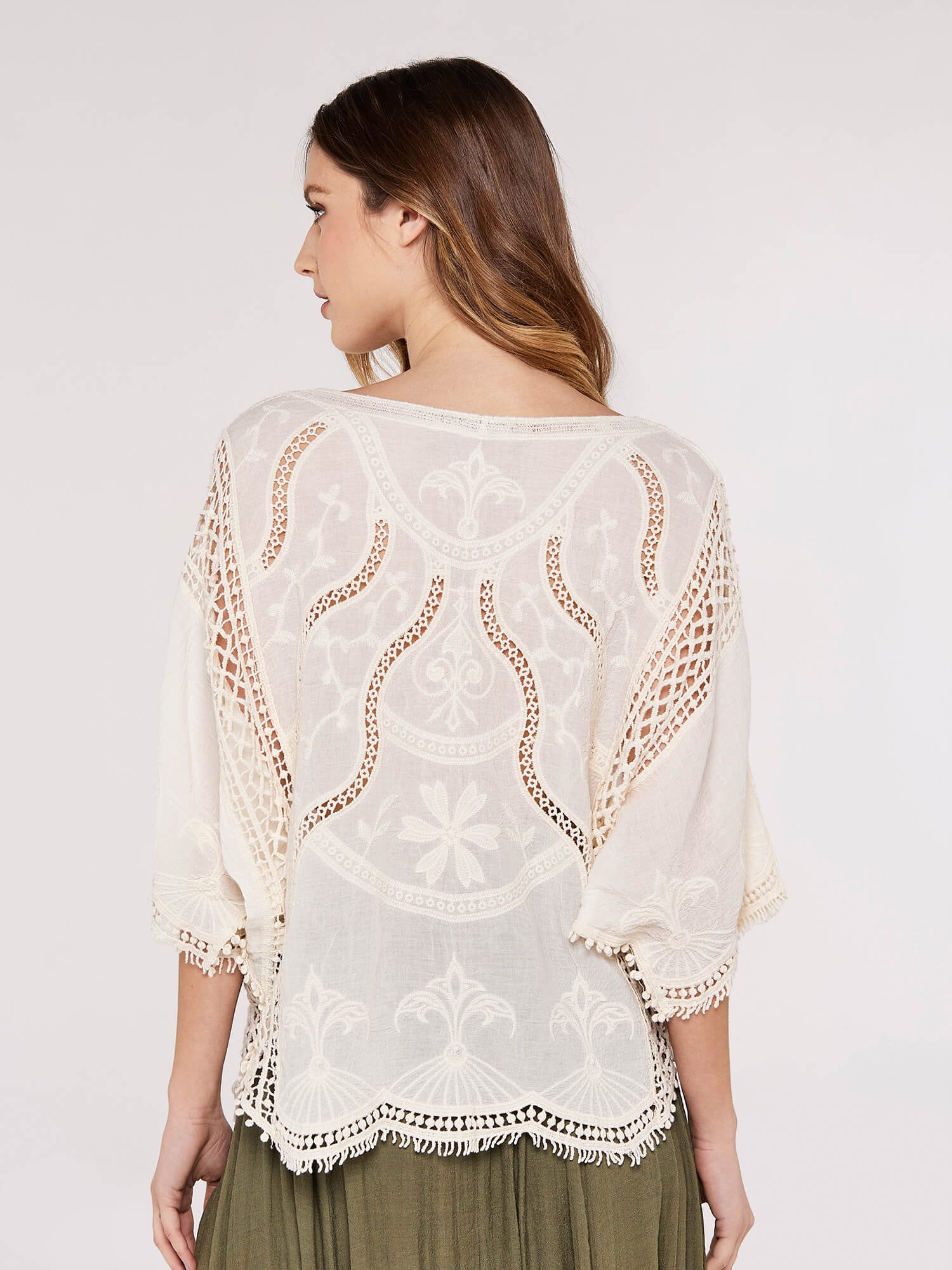 Apricot Shirtbluse »Top aus Baumwollmischung« mit Häkelstickerei