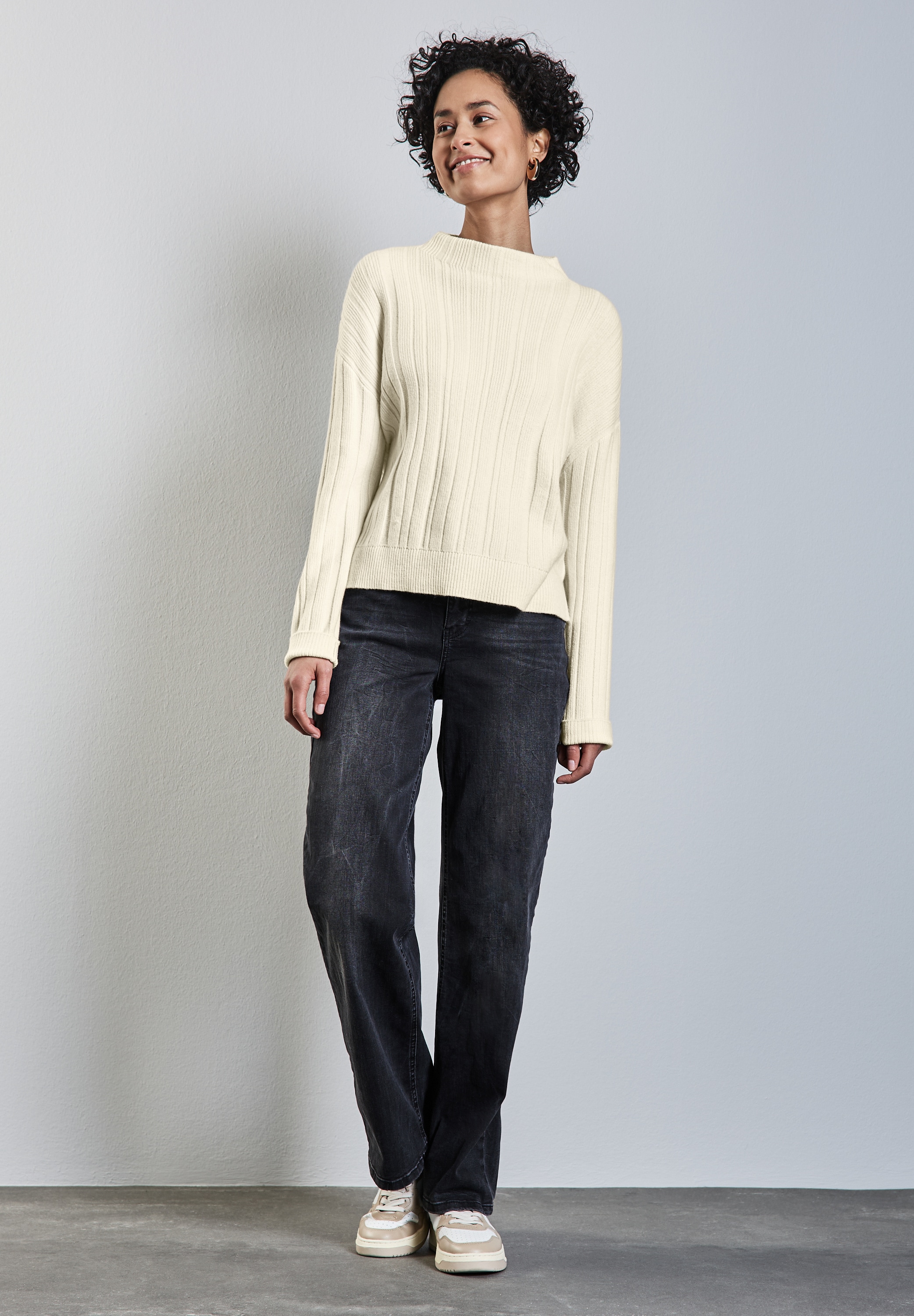 STREET ONE Strickpullover, aus softem Materialmix