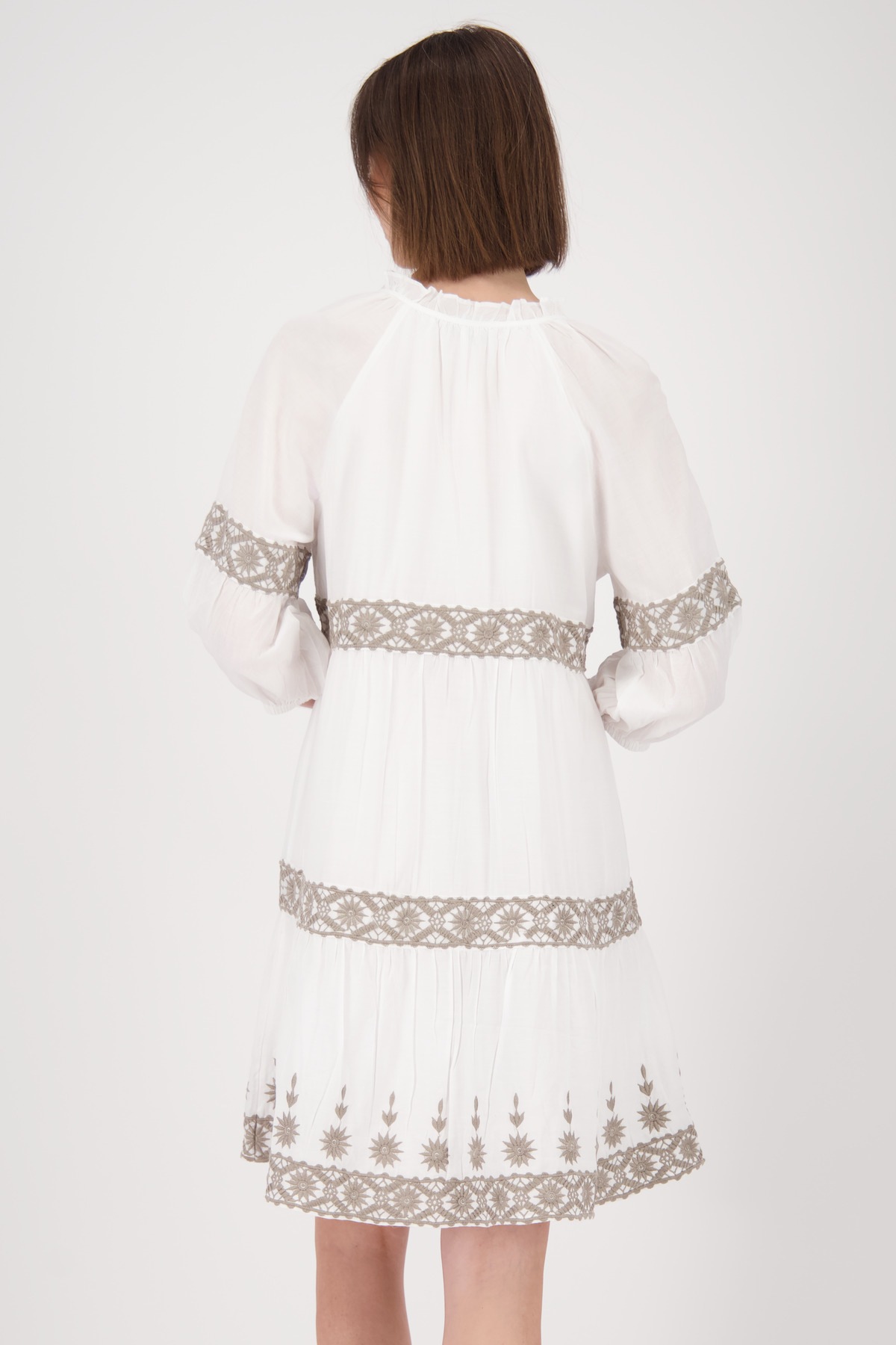 Monari Midikleid "Kleid Stickerei", Mit Rundhalsausschnitt günstig online kaufen