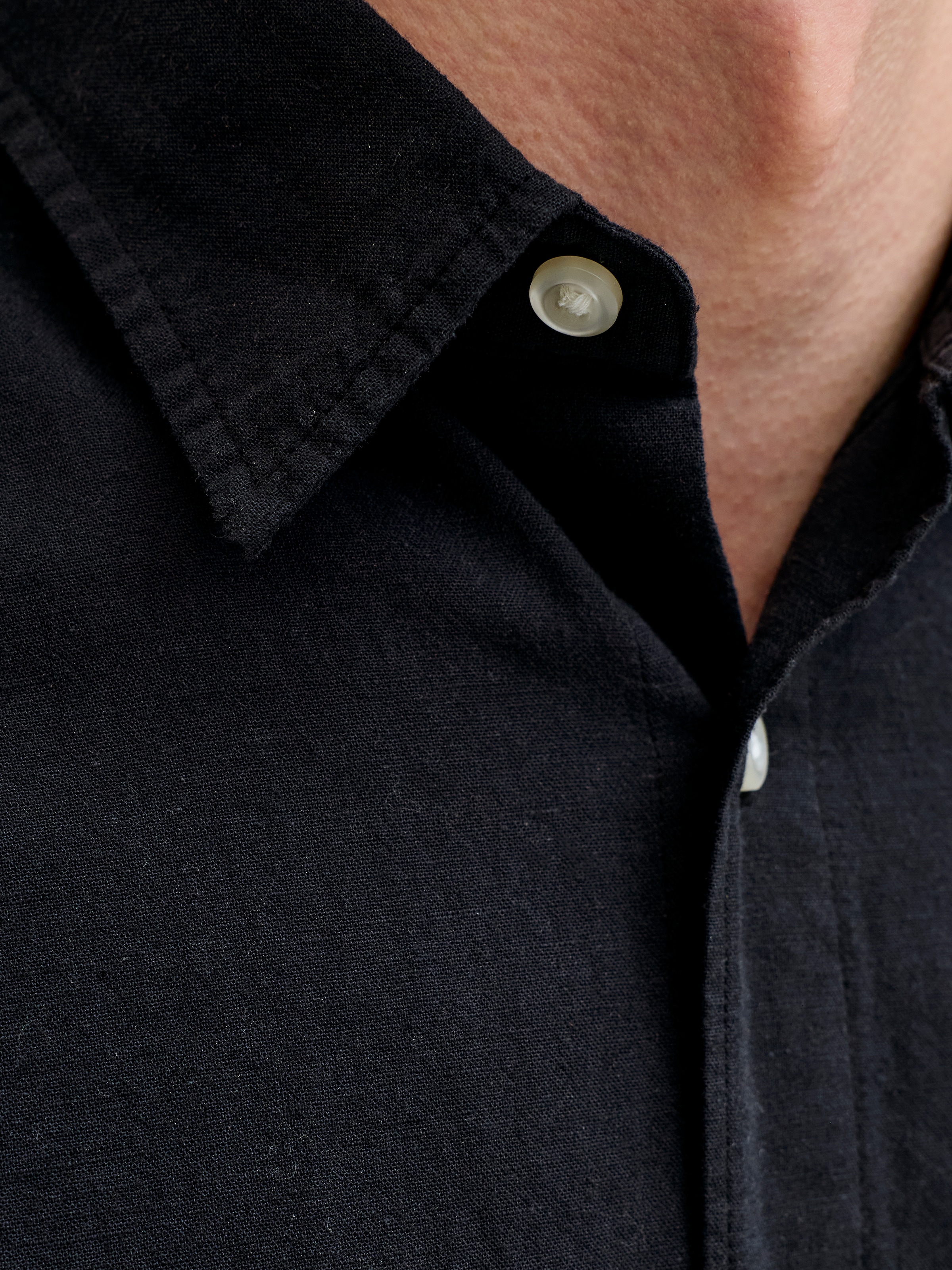 Jack & Jones Langarmhemd »JJEBREEZE LINEN BLEND SHIRT L/S SN« mit Knopfleiste
