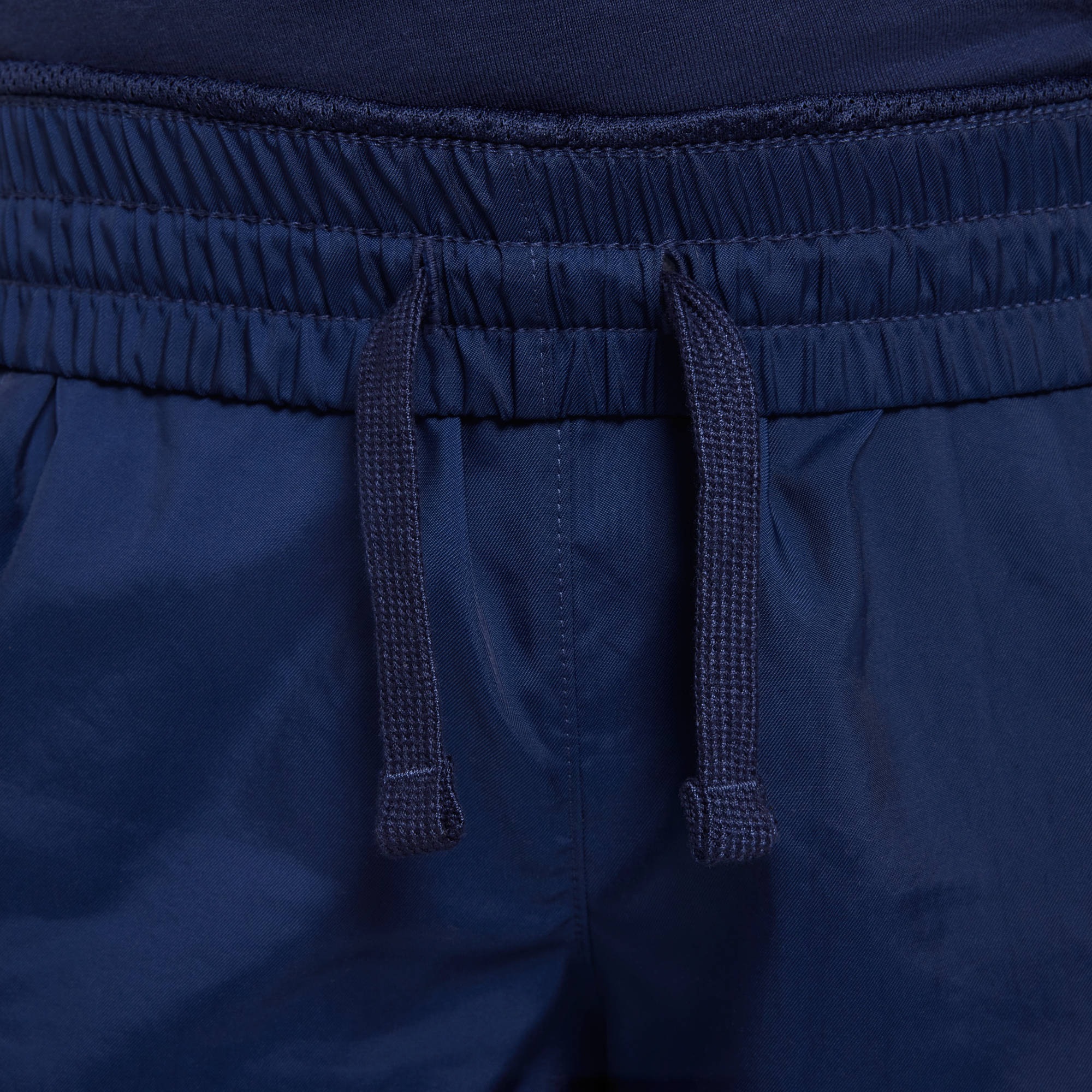 Nike Sportswear Trainingsshorts »K NSW CLUB WVN SHORT 6IN HBR«  für Kinder und Jugendliche, sportlicher Stil, ohne Verschluss