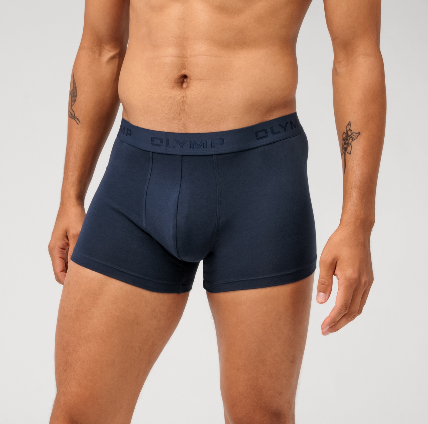 OLYMP Boxershorts, (Packung, 3 St., 3er), mit Ton-in-Ton Markenlogo