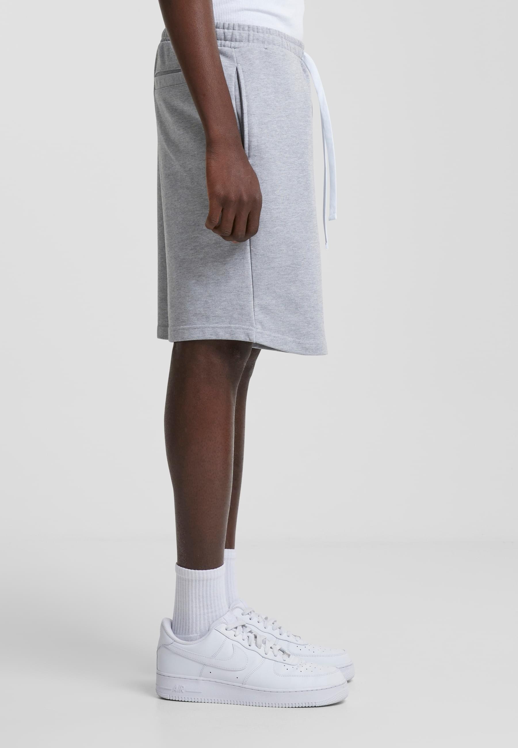Starter Black Label Sweatshorts »Starter Black Label Starter Essentials Heavy Shorts«, (1 tlg.)
