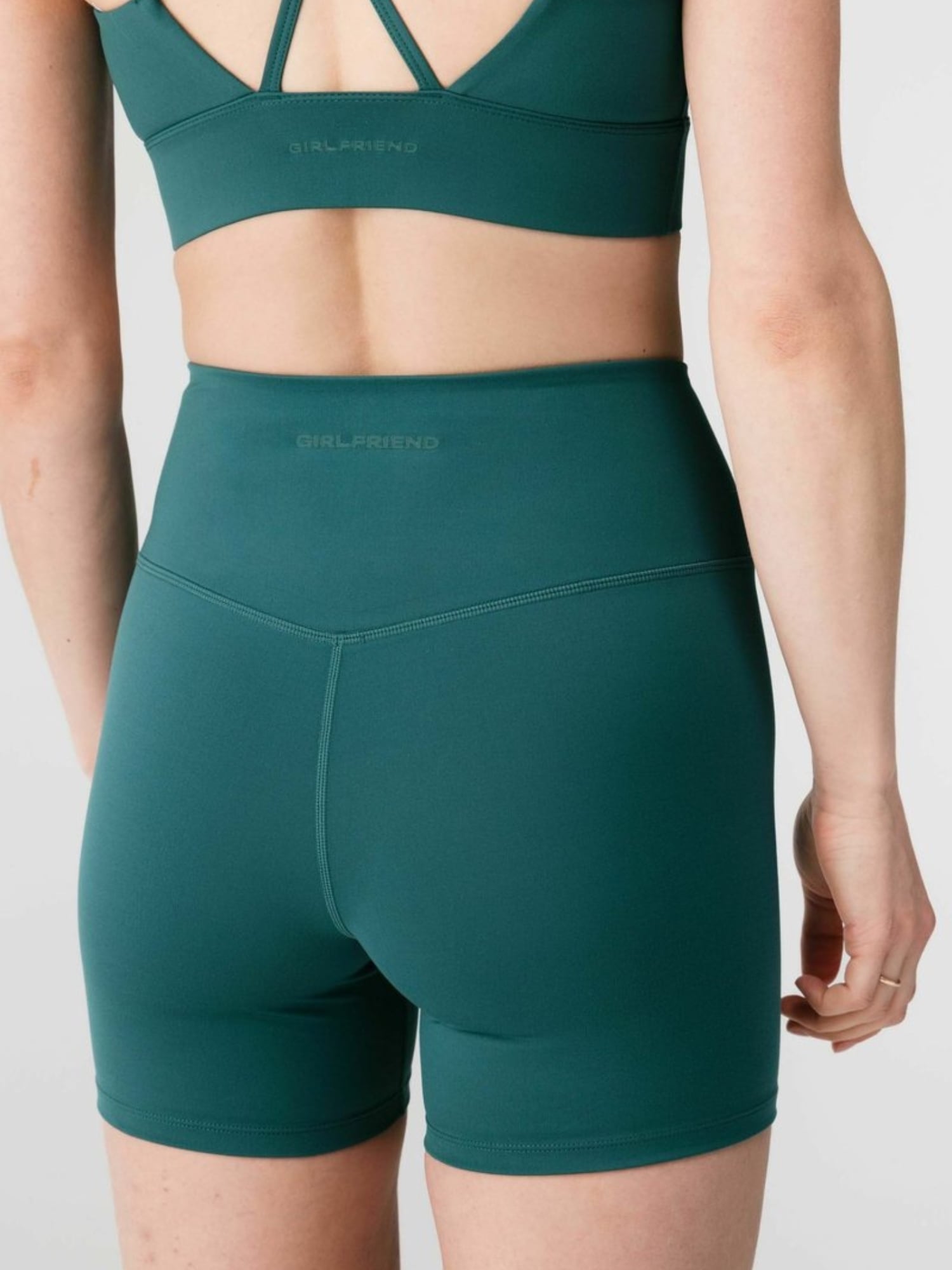 GIRLFRIEND COLLECTIVE Shorts »Girlfriend Collective Shorts FLOAt«