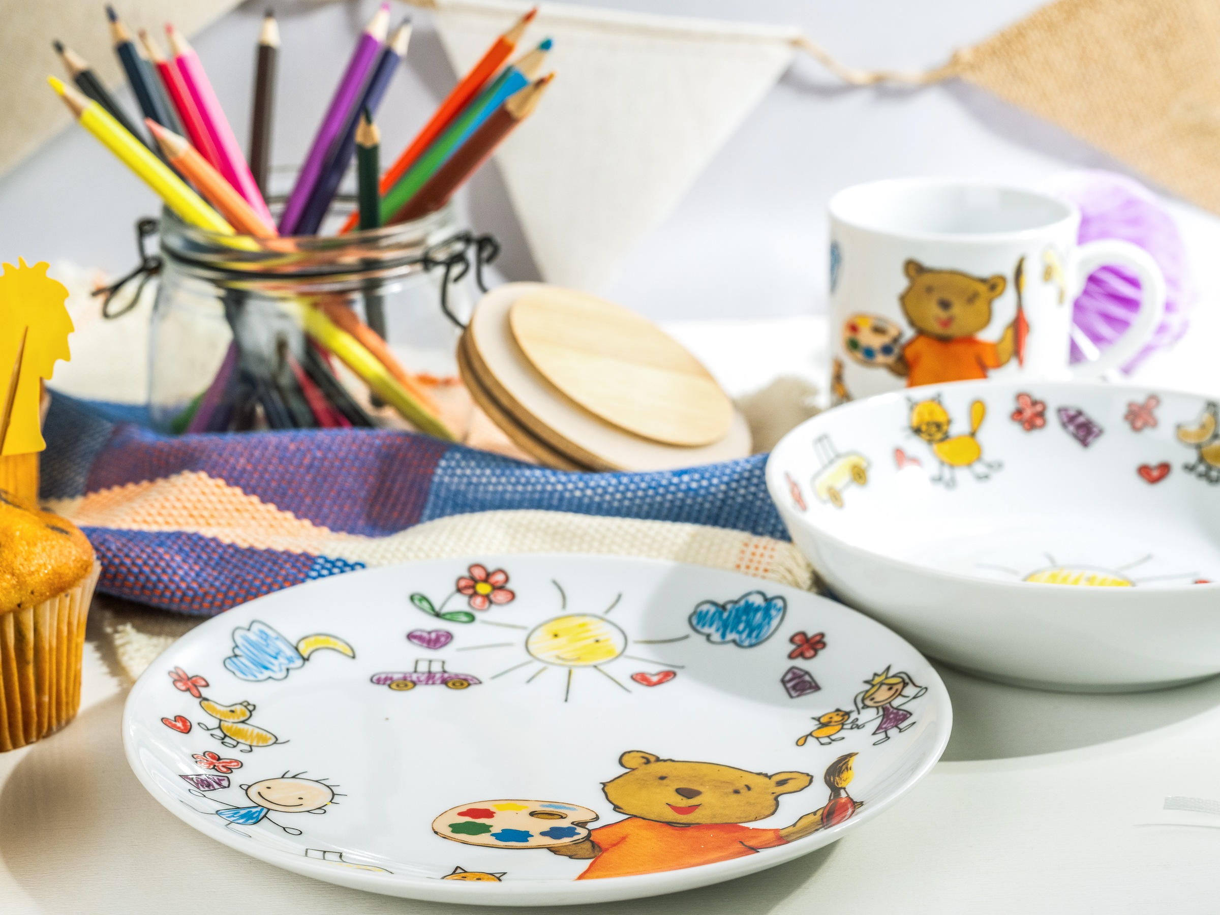 CreaTable Kindergeschirr-Set »Teddy«, (Set, 3 tlg., 1 Kinderteller, 1 Kinderbecher, 1 Kinderschale im Set), Made in Europe, 3 Teile, für 1 Person