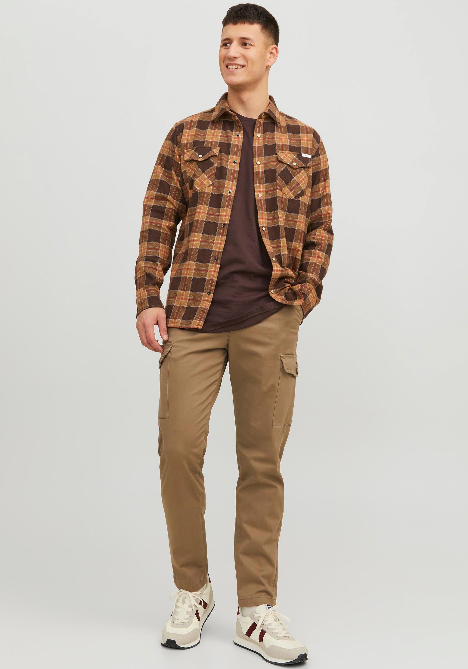 Jack & Jones Langarmhemd »JJSHERIDAN FALL CHECK SHIRT LS«, mit Brusttaschen