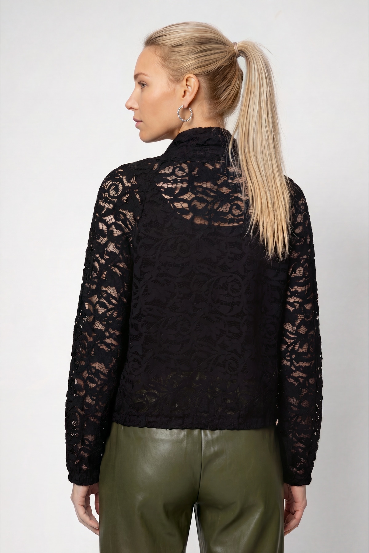 Monari Strickjacke »Jacke Strickjacke Spitze« Regular fit mit Stehkragen
