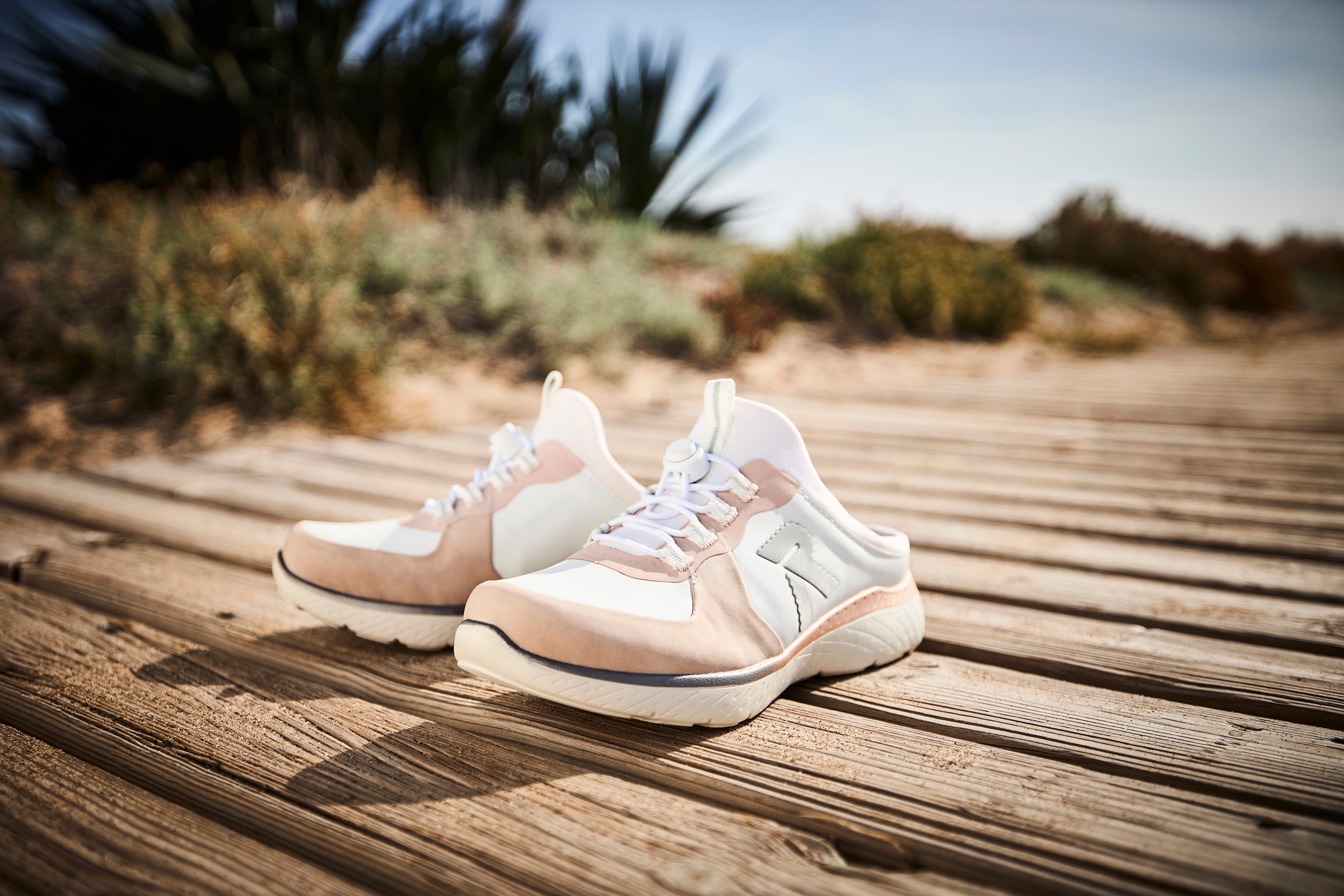 Thumbnail - RIEKER Sport Clog, Sabot, Schlupfschuh, Sommerschuh, Hausschuh in schmaler Form