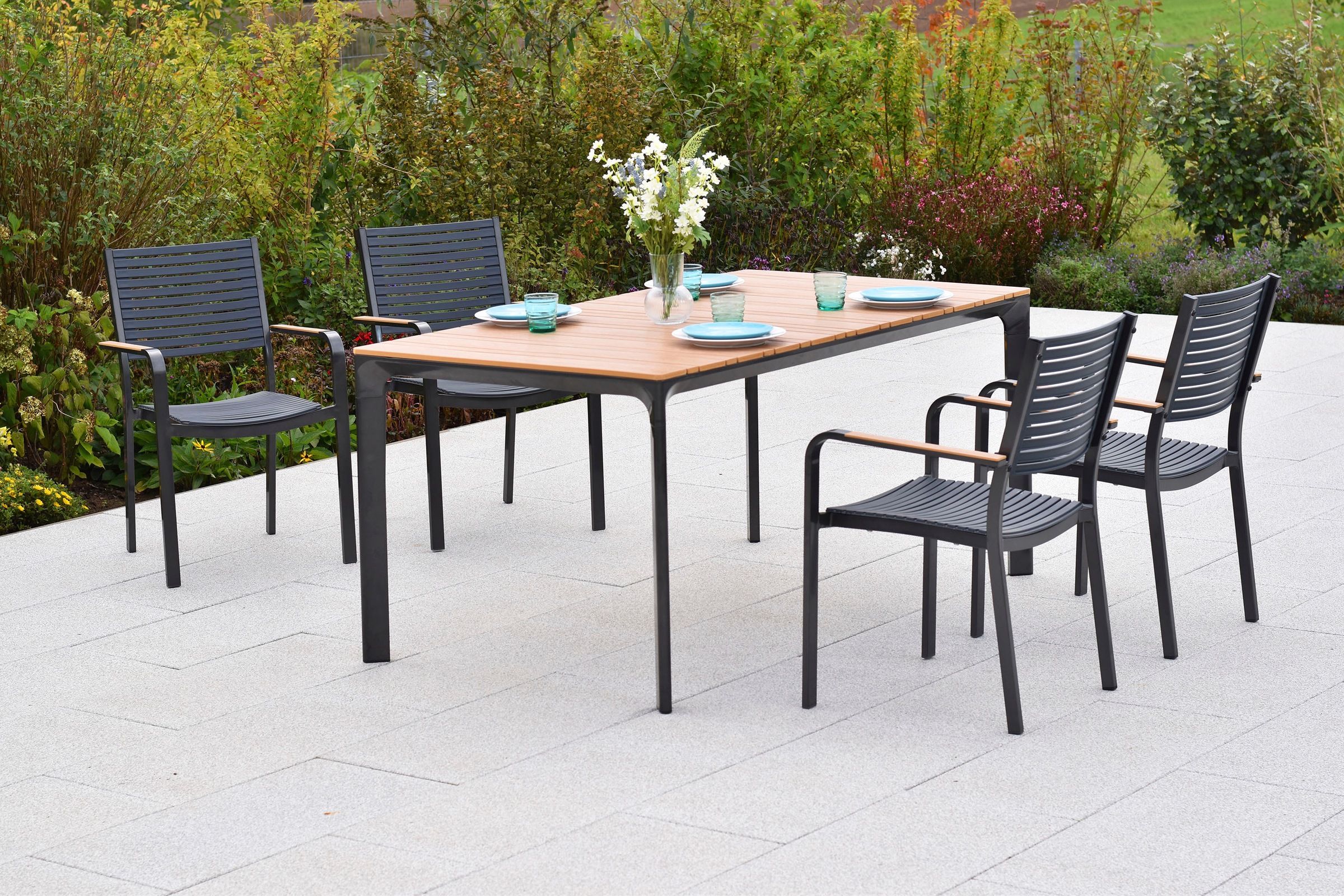 MERXX Garten-Essgruppe »»Paliano««, (Set, 5 tlg.), Applikationen, Armlehnen und Tischplatte aus Kunststoff in Holzoptik