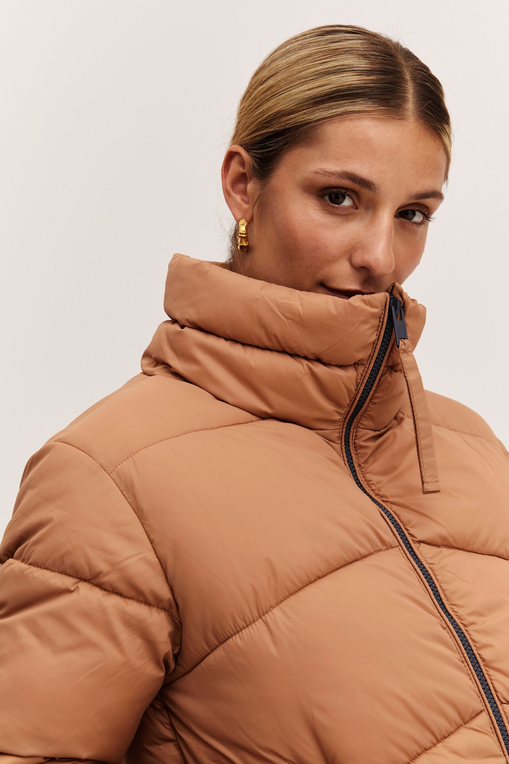 b.young Steppjacke »Steppjacke BYDomina«, ohne Kapuze