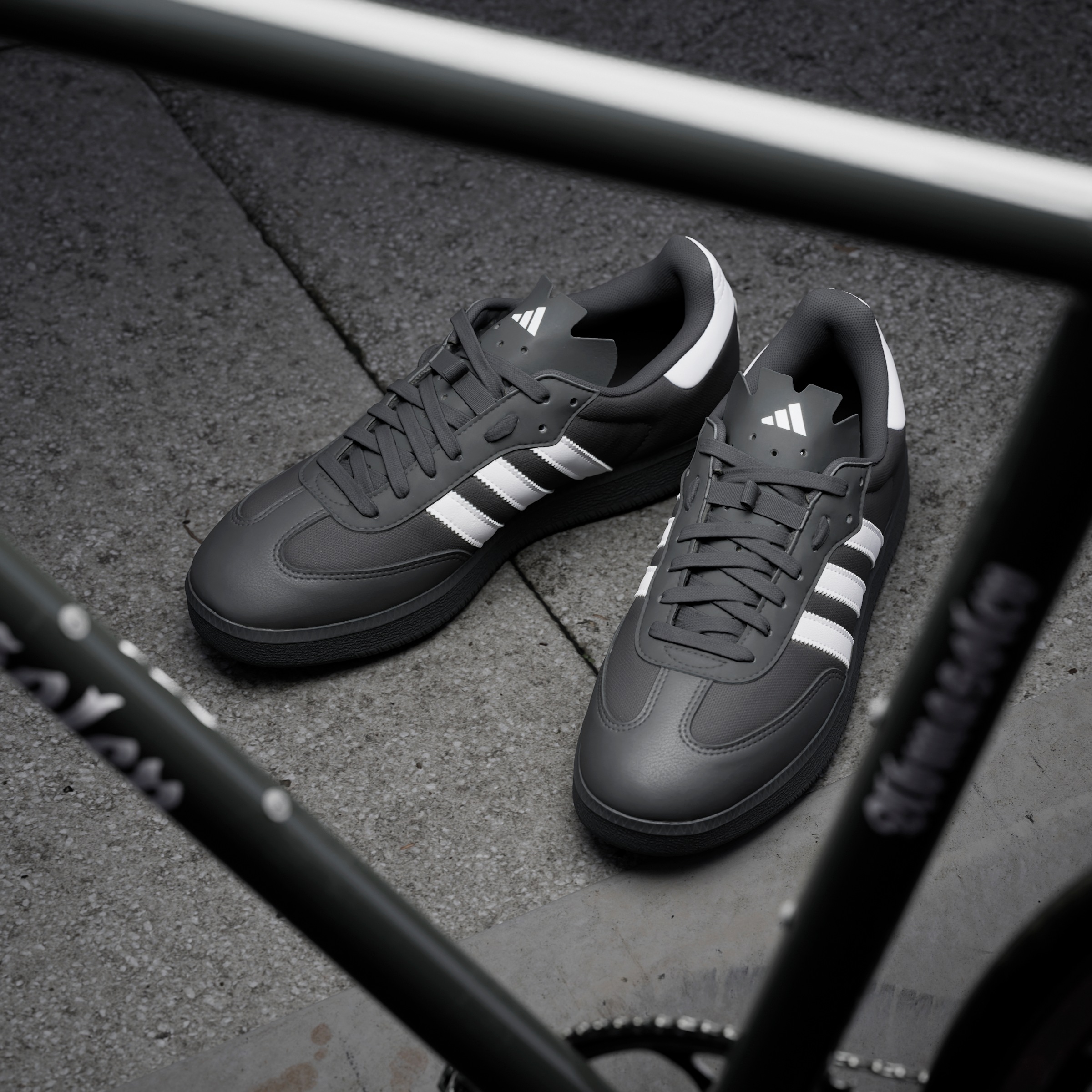 adidas Performance Sneaker »THE CYCLING VELOSAMBA MADE WITH NATURE«