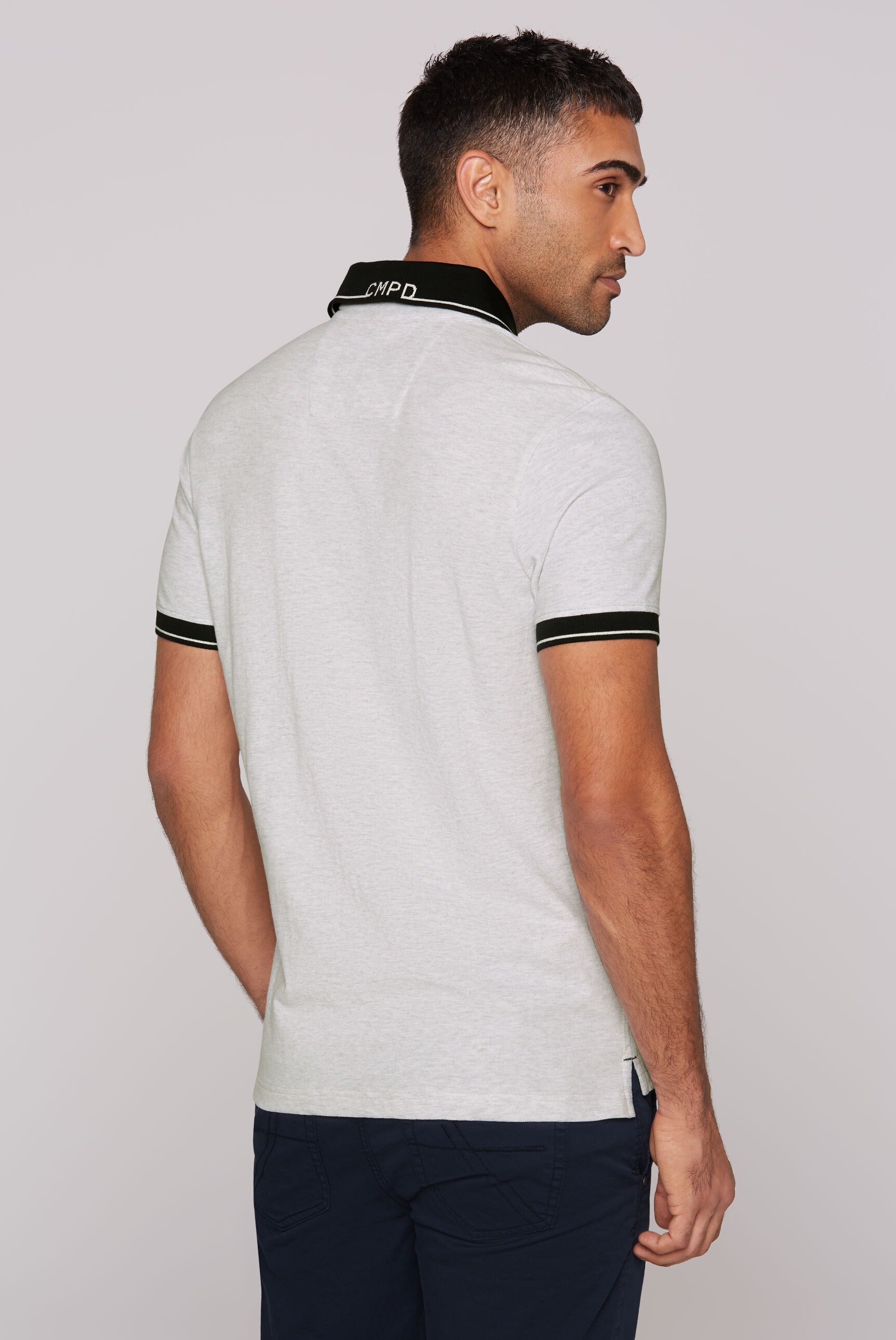 CMPD Poloshirt, mit Seitenschlitze und längerer Rückenpartie