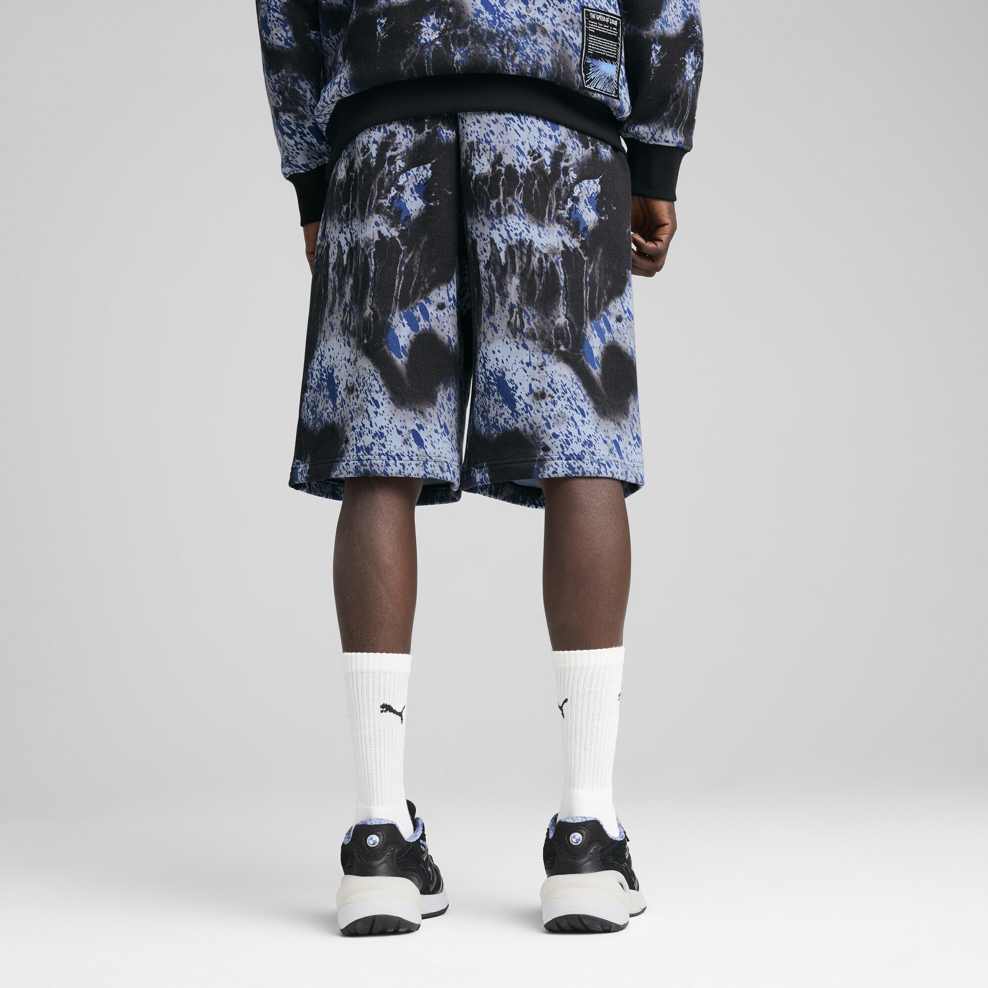 PUMA Sporthose »BMW M Motorsport Colour Splash Shorts mit Allover-Print Herren«