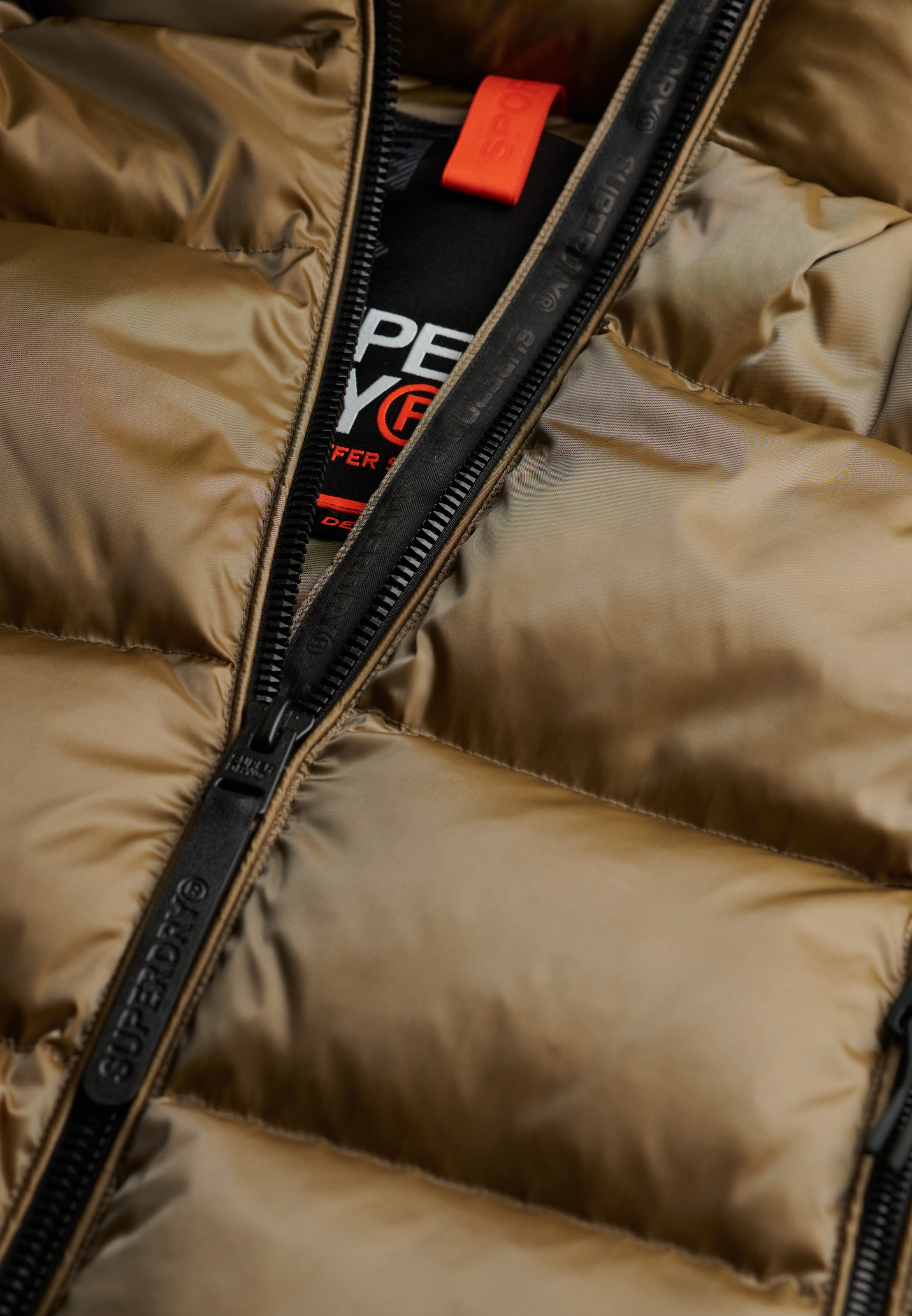 Superdry Steppjacke »HOODED LUXE SPORTS PUFFER« mit Kapuze