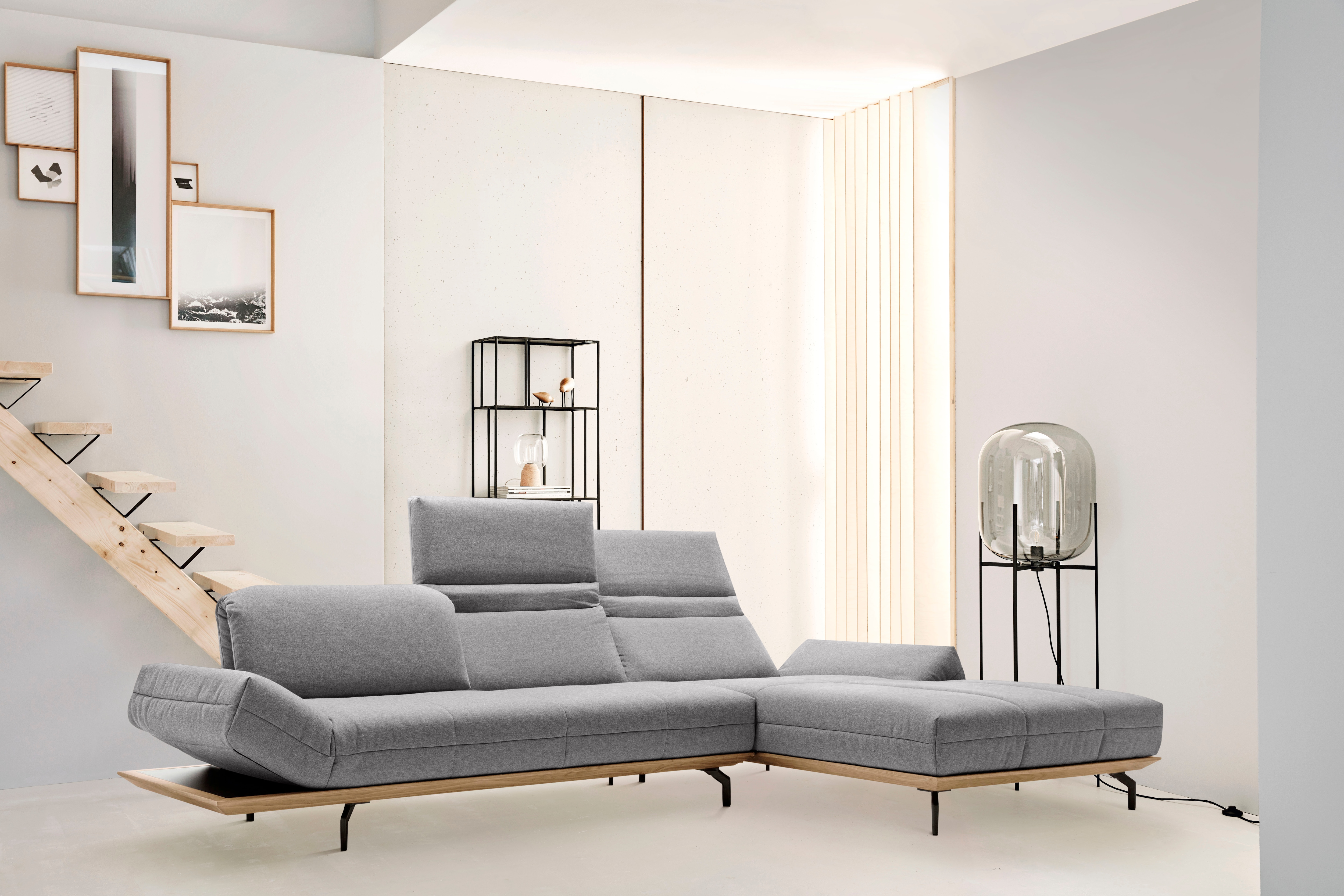 Creation BY ROLF BENZ Ecksofa "CR.420, Designecksofa, L-Form" in 2 Qualitäten, Holzrahmen in Eiche Natur oder Nußbaum, Breite 293 cm