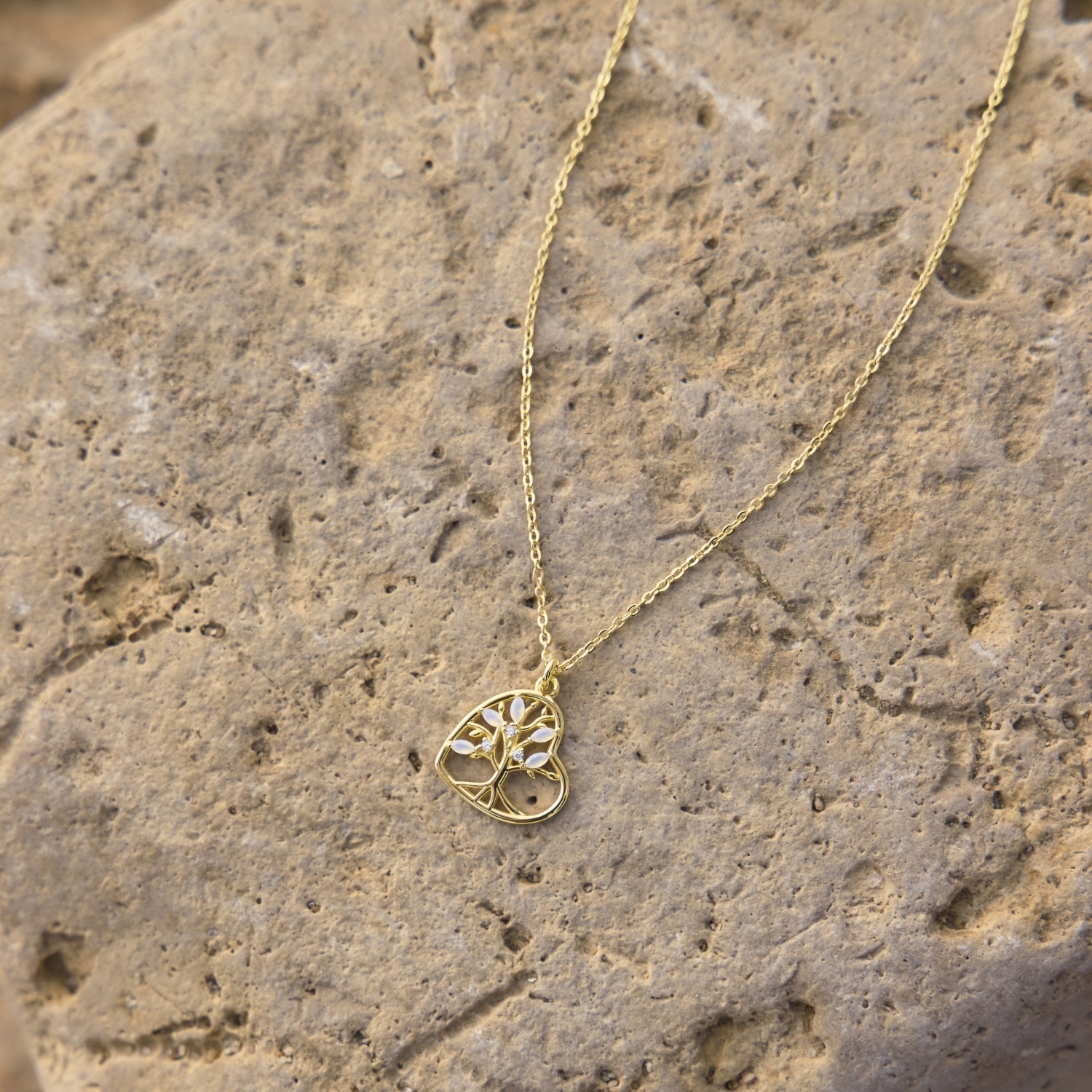 Amor Kette mit Anhänger »Lebensbaum« mit Zrikonia (synth.)