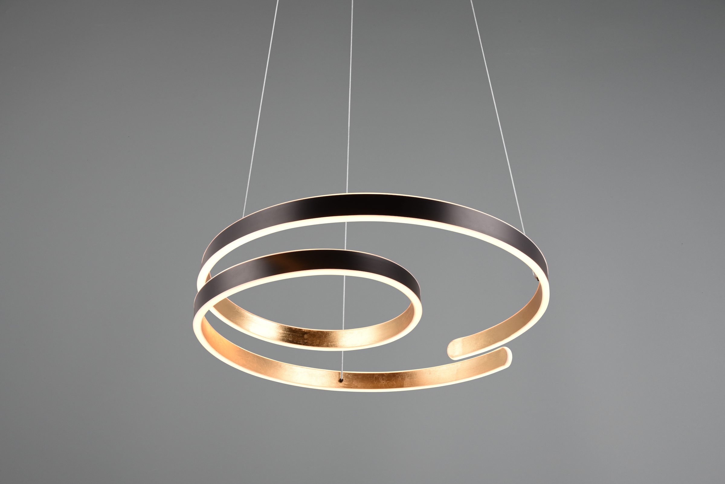 TRIO Leuchten LED Pendelleuchte »MARNIE, spiralförmige LED Hängelampe indirektes Licht warmweiß 3000K«, 1 flammig, Leuchtmittel LED-Board | LED fest integriert, 8000 Lumen höhenverstellbar 3 Stufen dimmbar Hängeleuchte Esszimmer