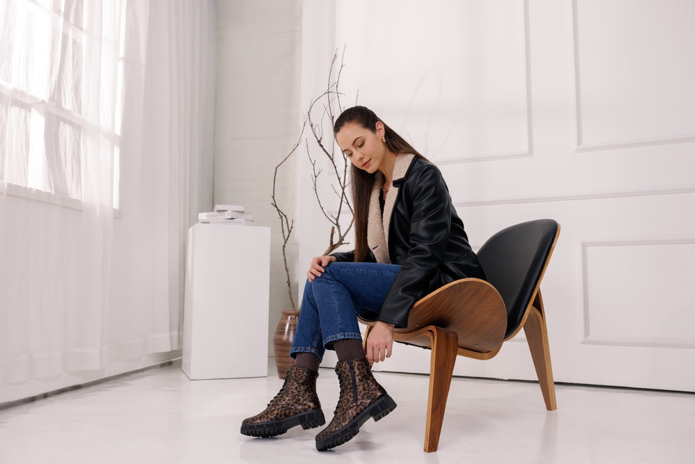 Remonte Schnürstiefelette, Schnürboots, Stiefelette, Profilsohle, mit Glitzer-Schnürsenkel
