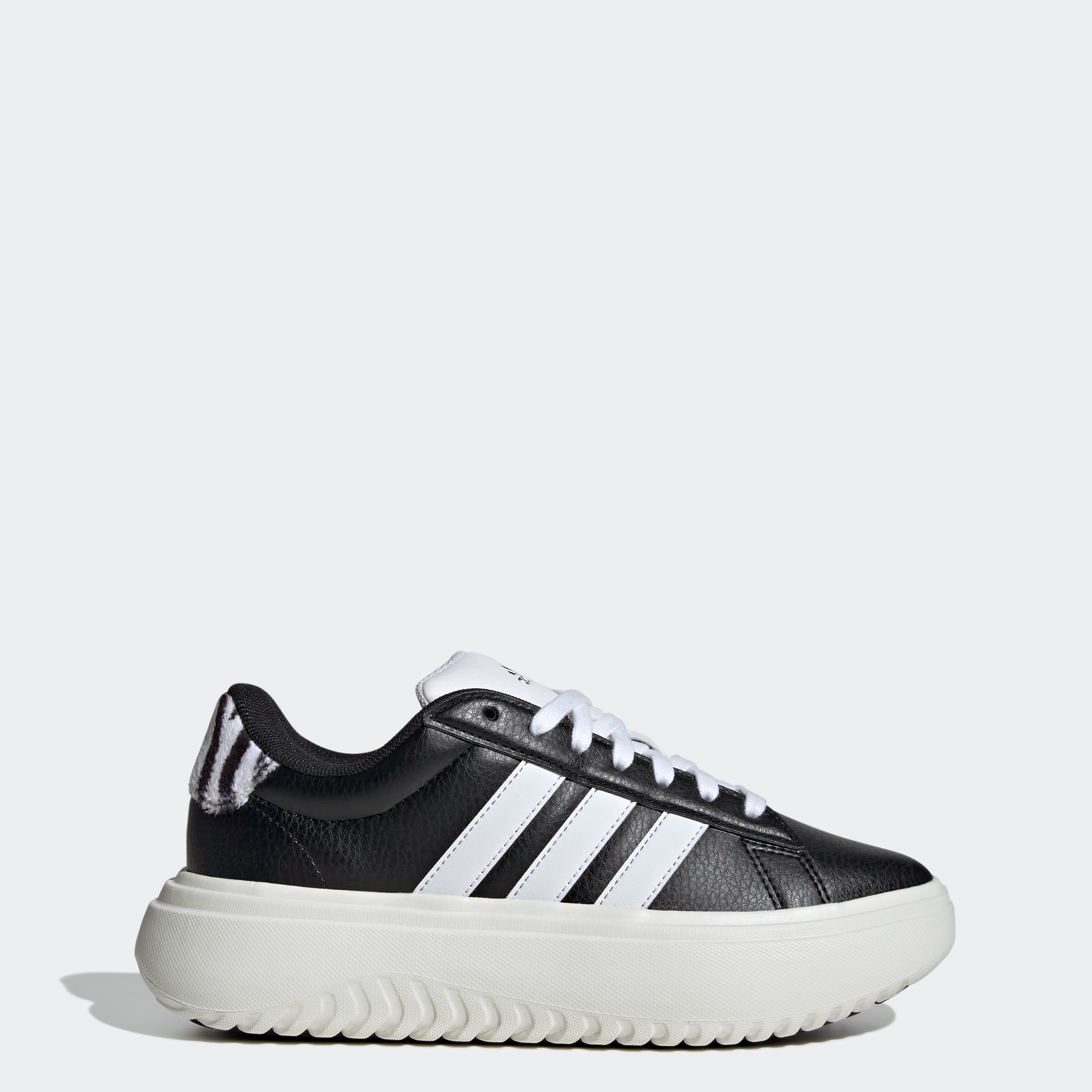 adidas Sportswear Sneaker »GRAND COURT PLATFORM«, Design auf den Spuren des adidas Superstar