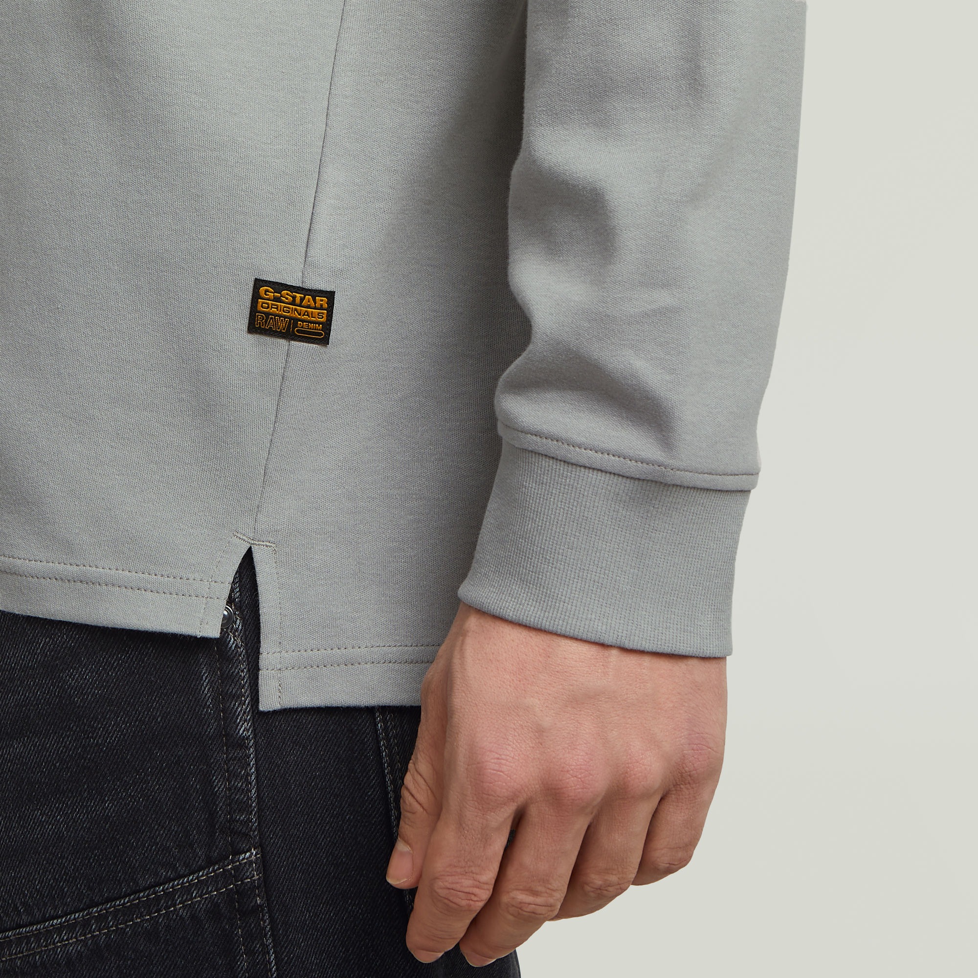 G-STAR Longsleeve »Nifous R« mit geripptem Einsatz vorne