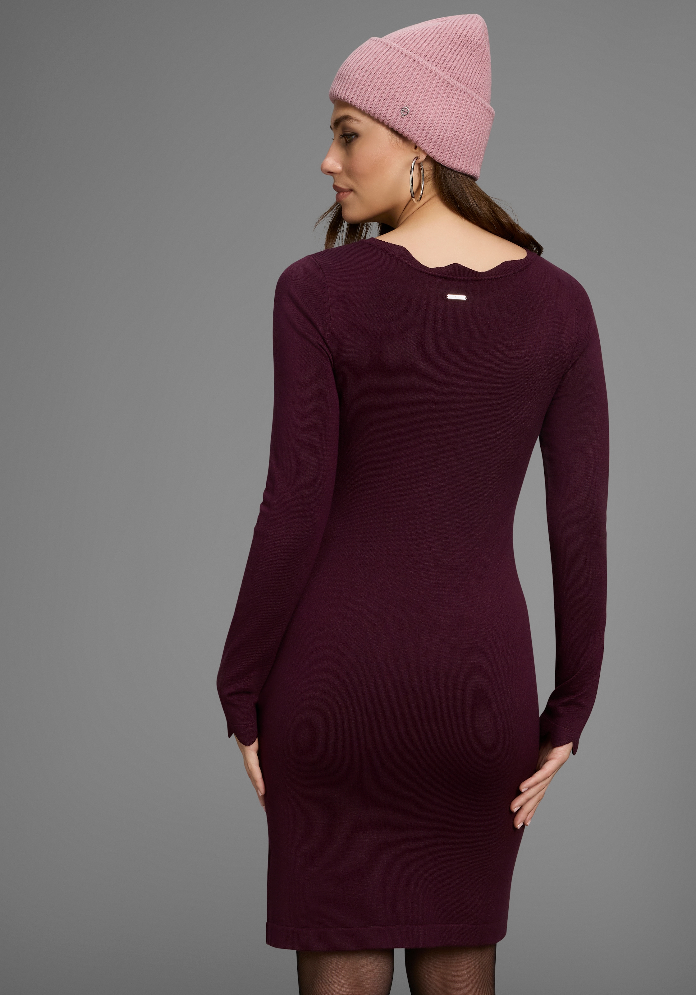 Laura Scott Strickkleid, kurzes Kleid, figurbetont, aus Viskosemischung
