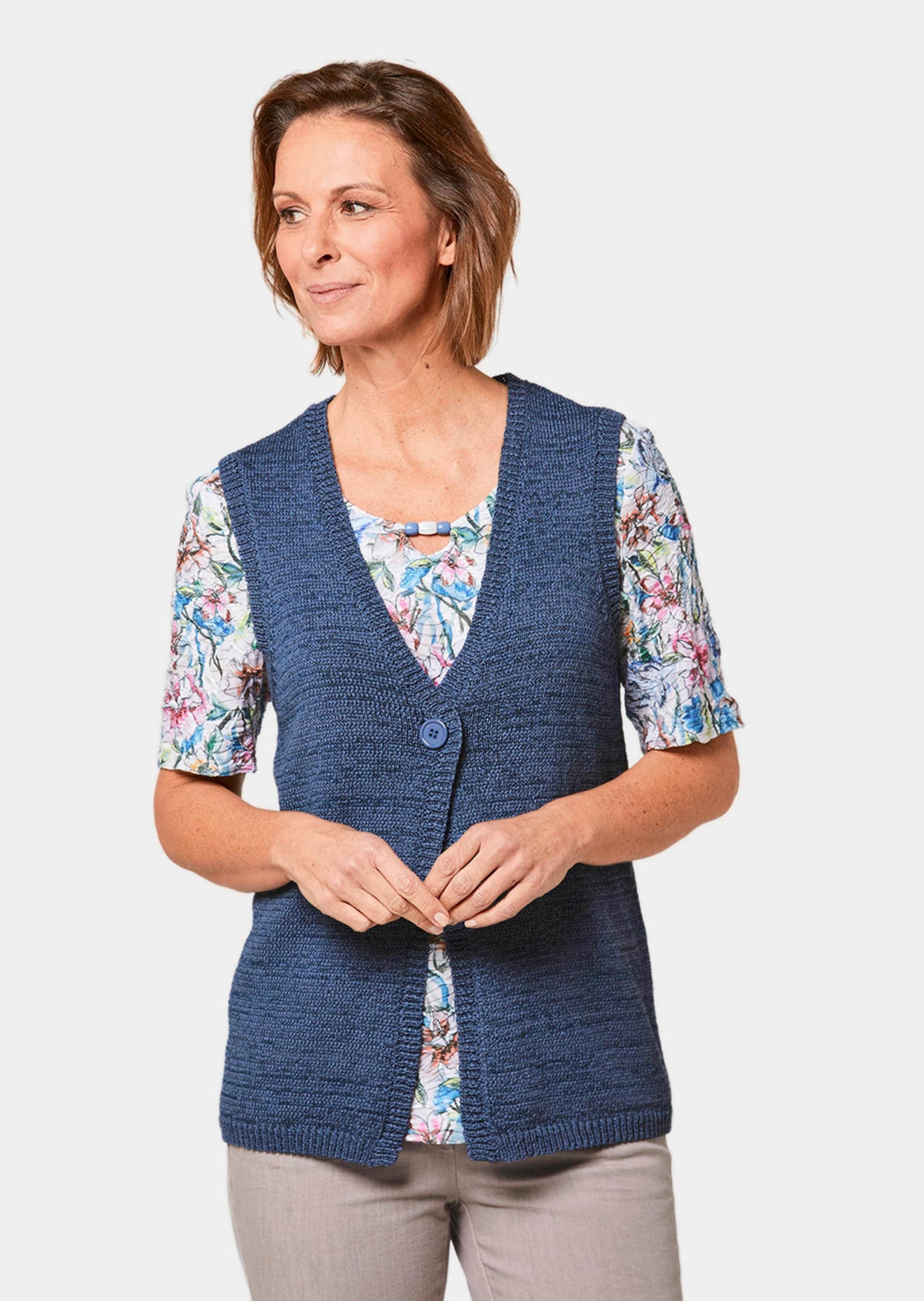 GOLDNER Strickjacke »Bändchengarnstrickweste Zeitlose Strickweste mit V-Ausschnitt«