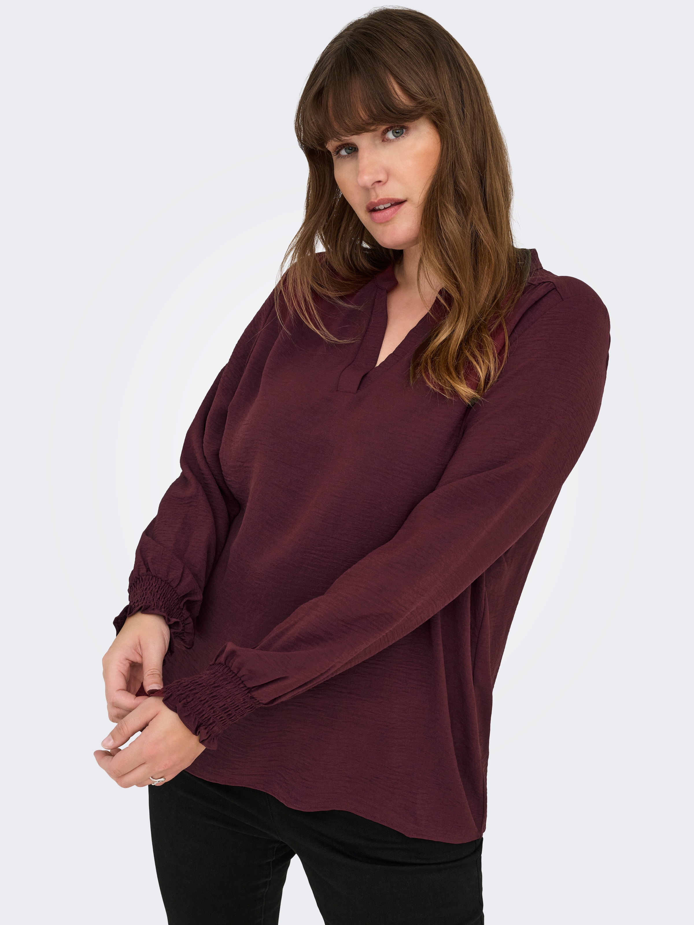 ONLY CARMAKOMA Shirtbluse "CARMETTA LIFE V-NECK TOP WVN NOOS" Kunstfaser, r günstig online kaufen