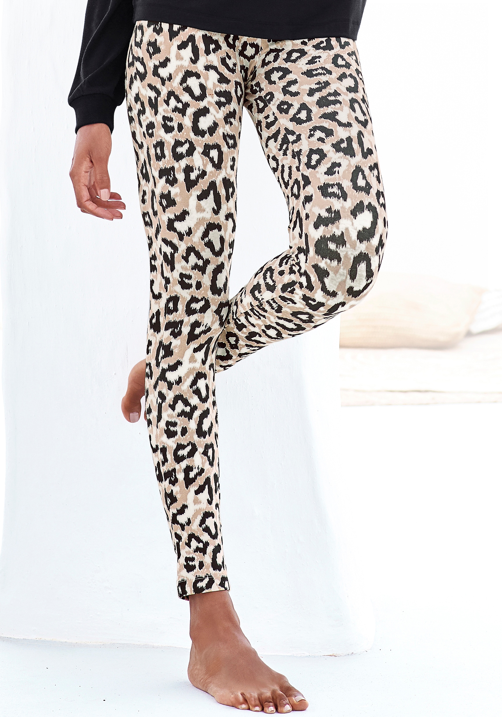 LASCANA Pyjamahose in weicher Stretch-Qualität