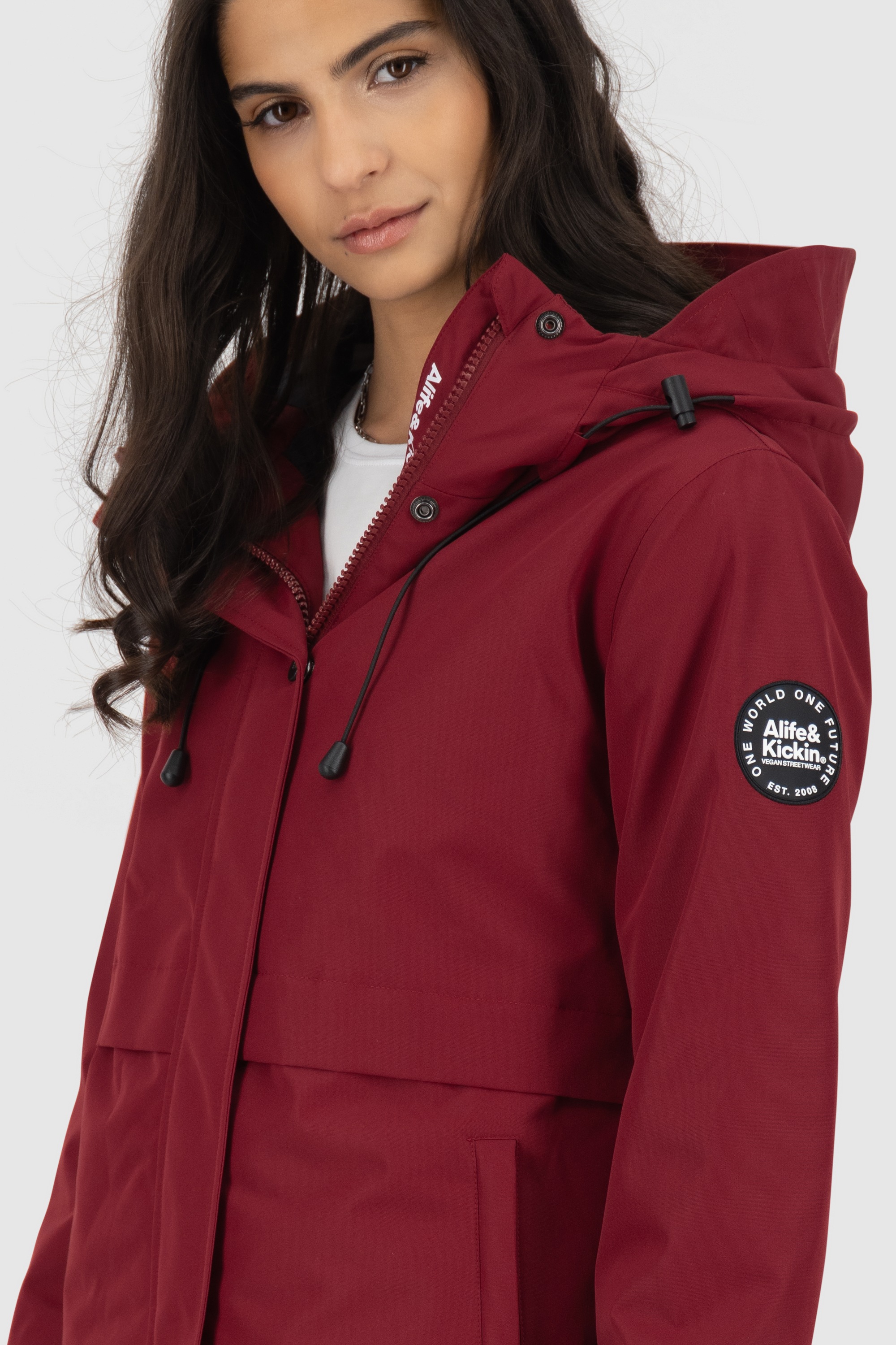 Alife & Kickin Winterjacke »Damen MarlyAK A«, Leicht taillierte Jacke mit Ärmelbündchen und Kapuze