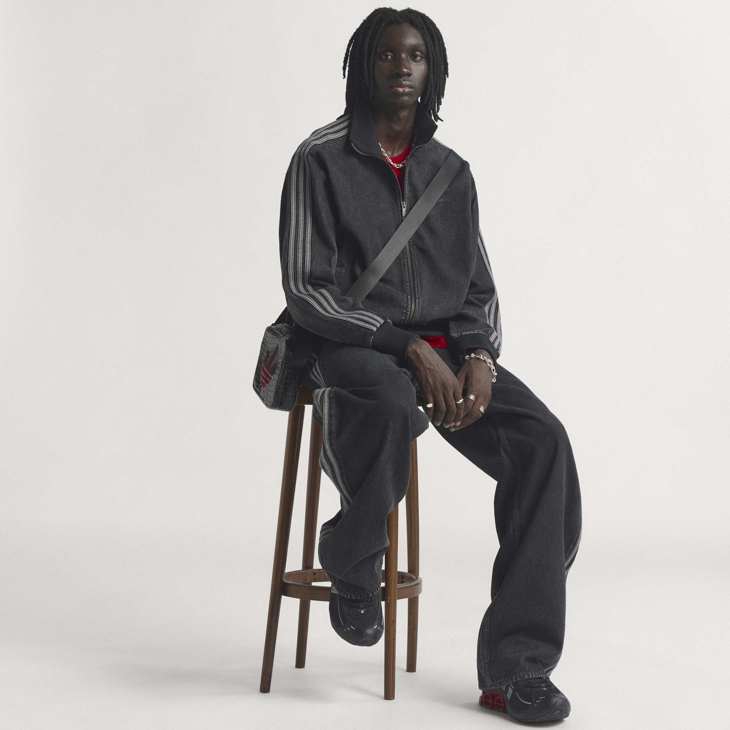 adidas Originals Jeansjacke "DENIM FB TT" mit Reißverschluss, aus Baumwolle
