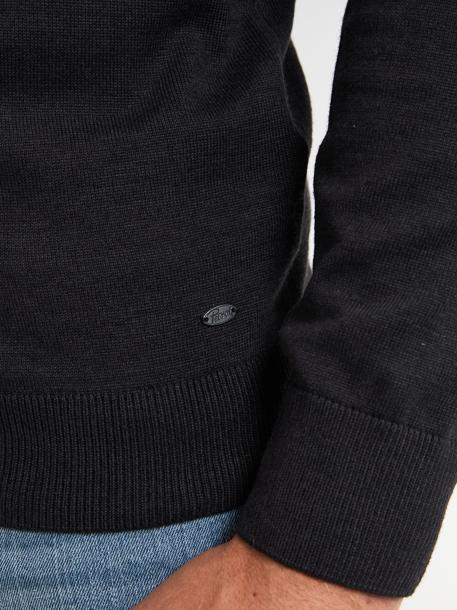 Petrol Industries V-Ausschnitt-Pullover »V-Neck Basi«, Materialmix mit Baumwollanteil