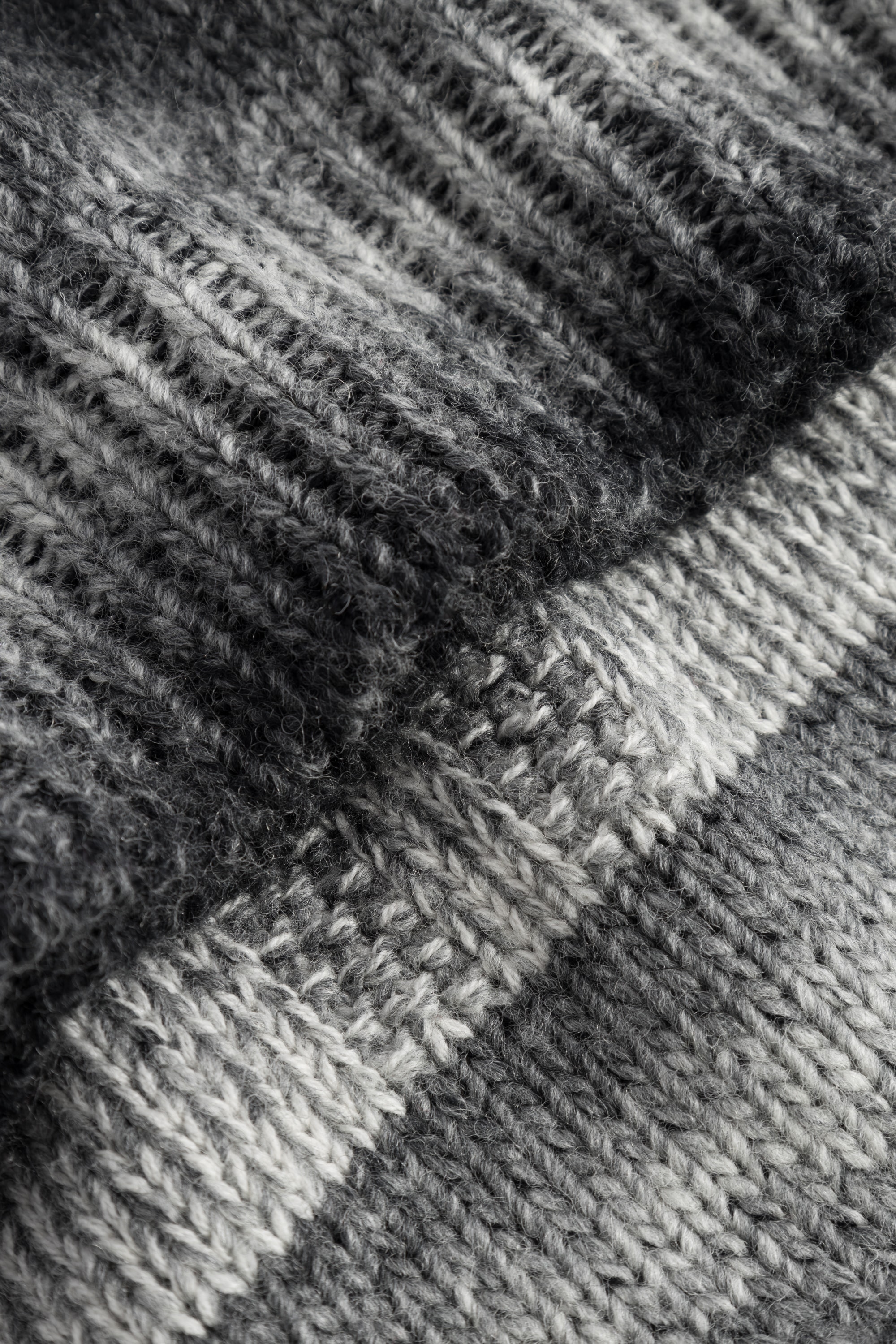 Joop Jeans Strickpullover »Urielo« Mit Rundhalsausschnitt