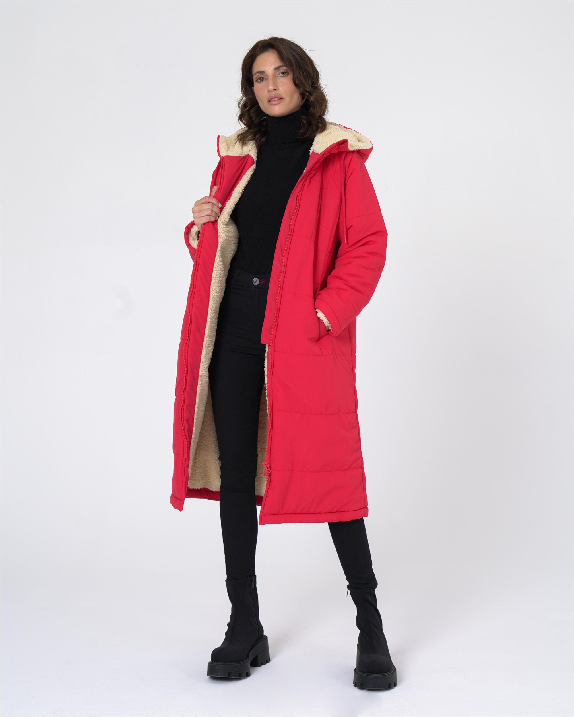 freshlions Wintermantel "Emilia", (1 tlg.), mit großer, verstellbarer Kapuz günstig online kaufen