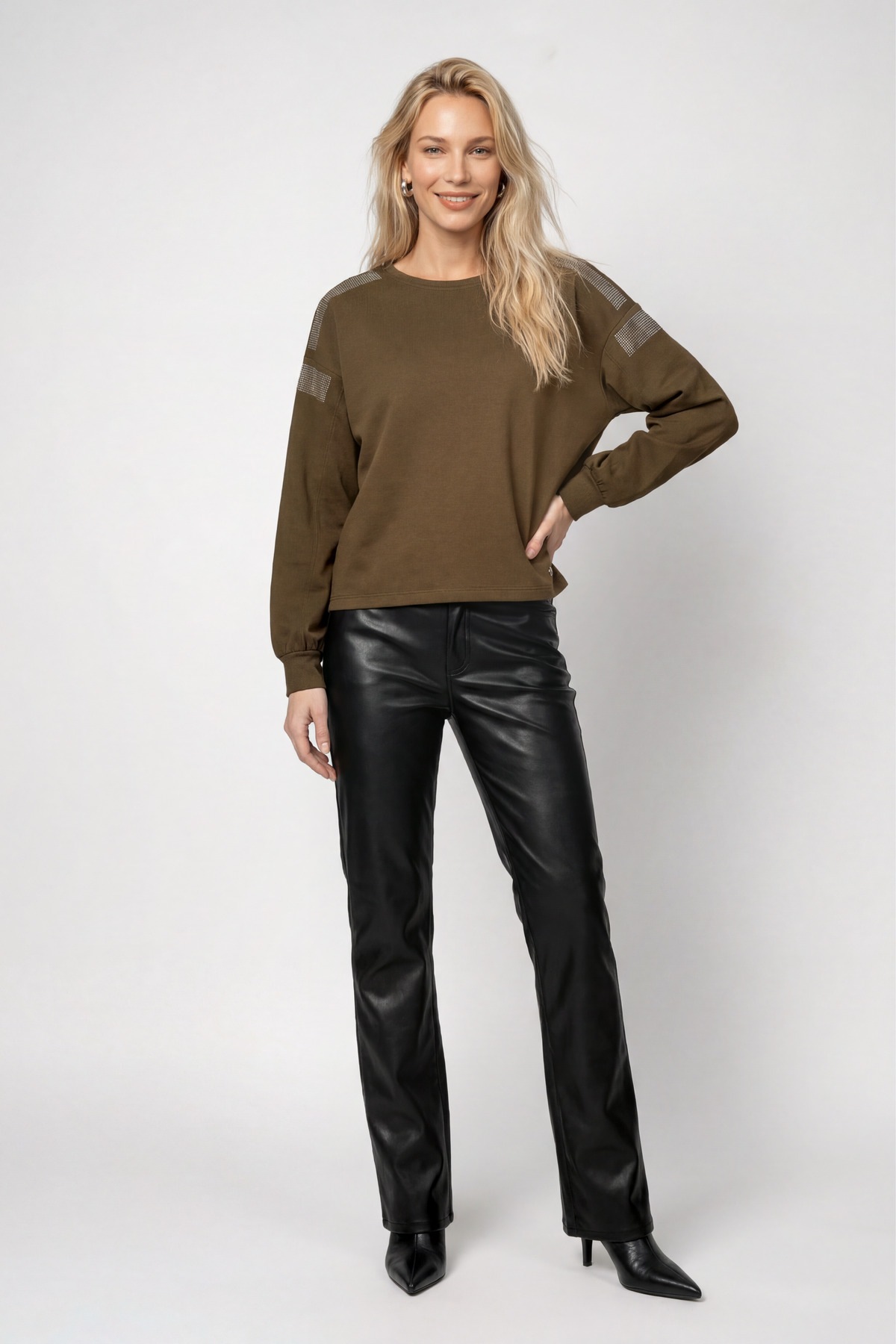 Monari Sweatshirt »Sweatshirt Schmuck«, Regular fit mit Strassdetails
