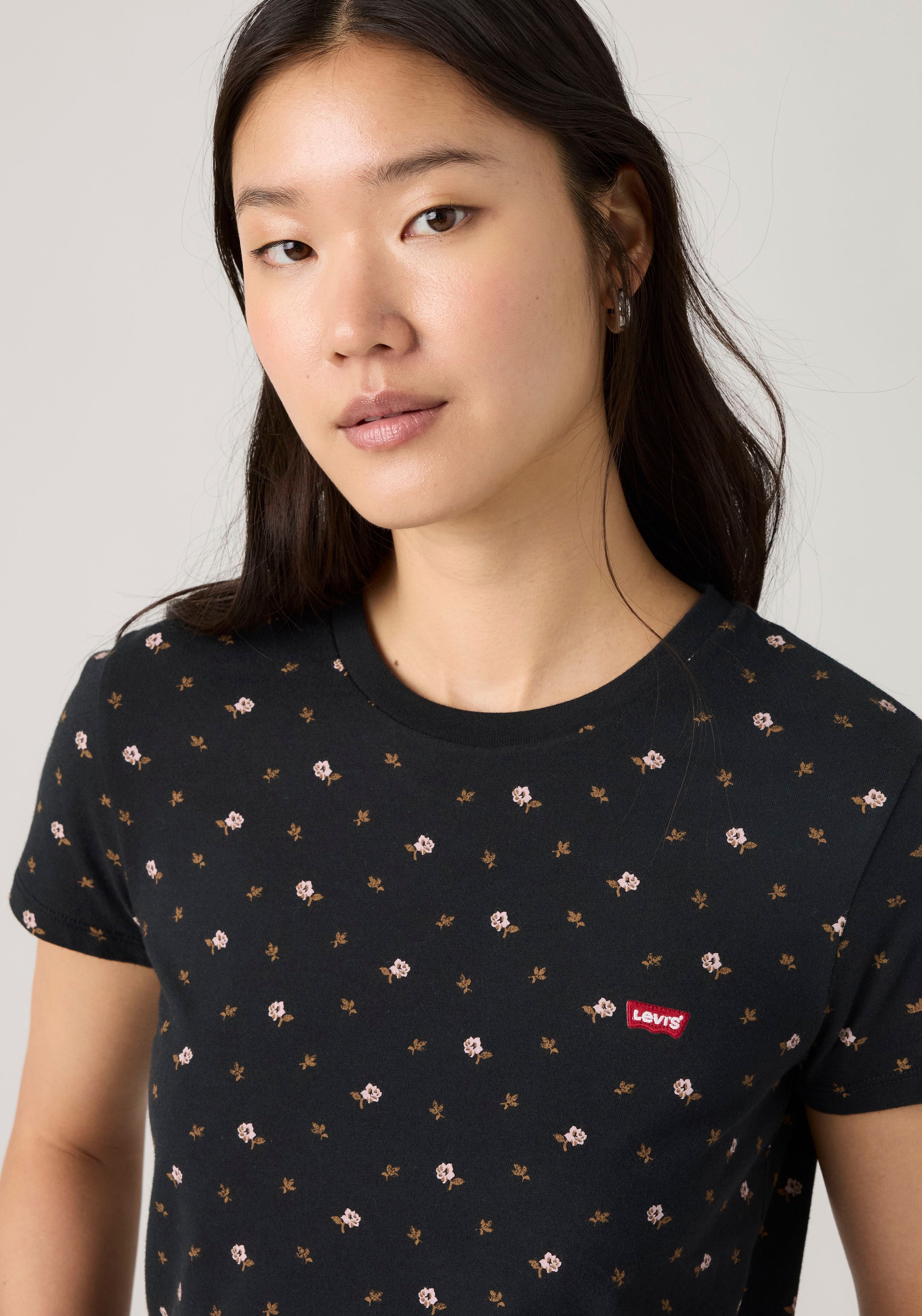 Levi's® T-Shirt »PERFECT TEE« mit All-Over Print