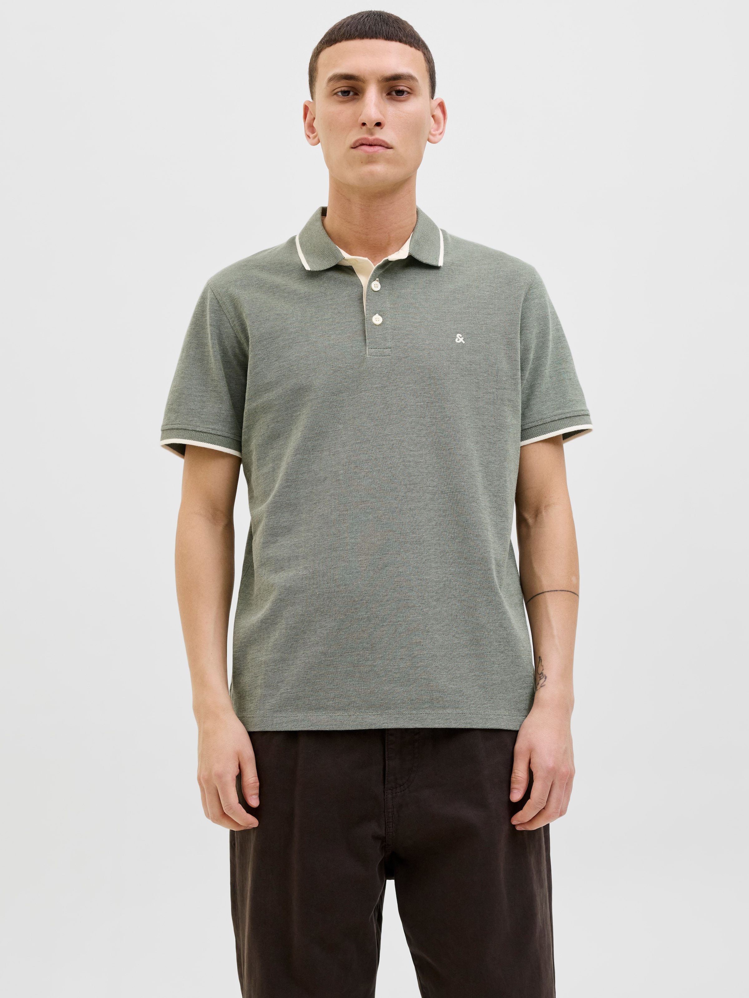 Jack & Jones Poloshirt "JJEPAULOS POLO SS NOOS", mit Logo Stickerei günstig online kaufen