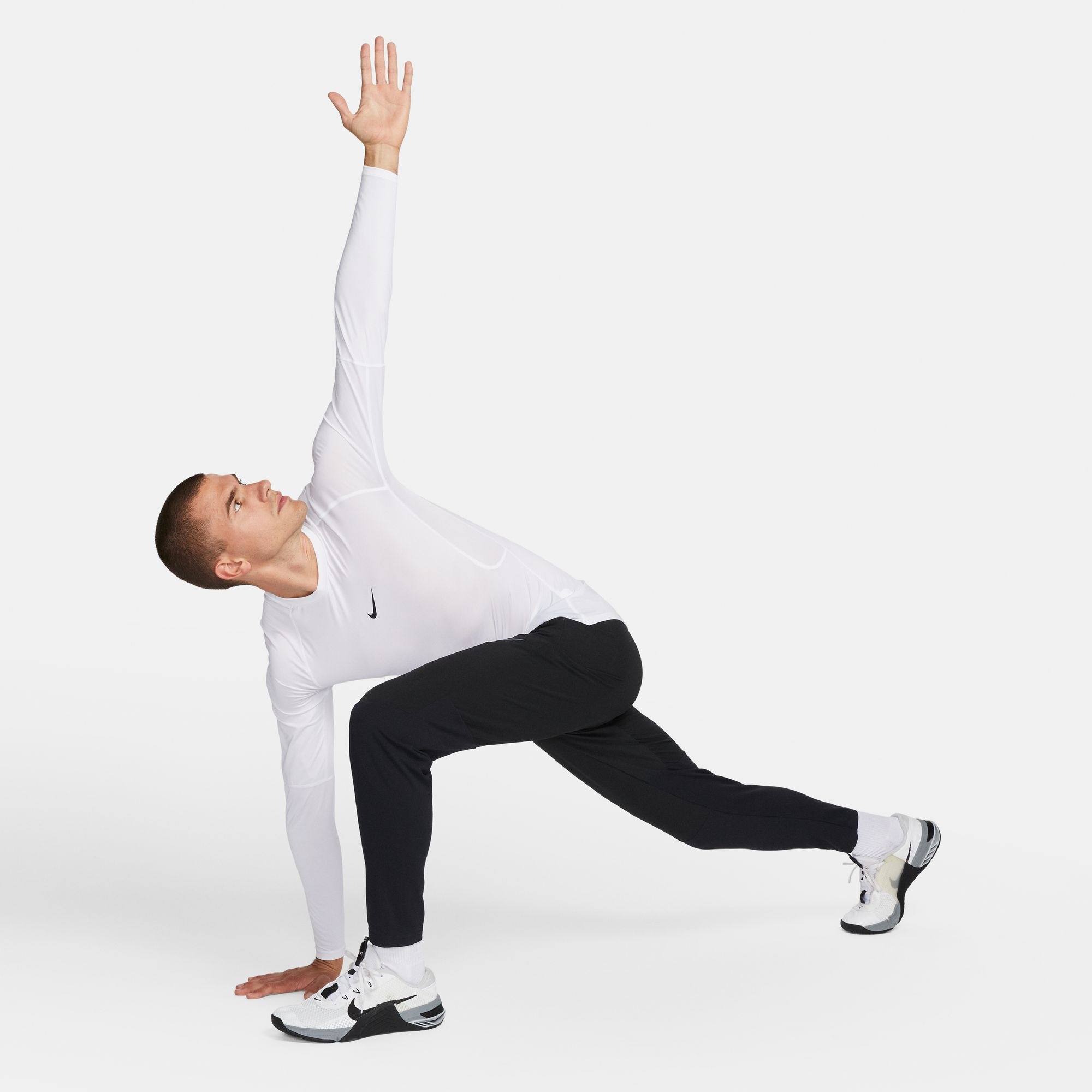 Nike Trainingsshirt »PRO DRI-FIT MEN'S LONG-SLEEVE TOP« schmale Passform, atmungsaktiv, schnell trocknend